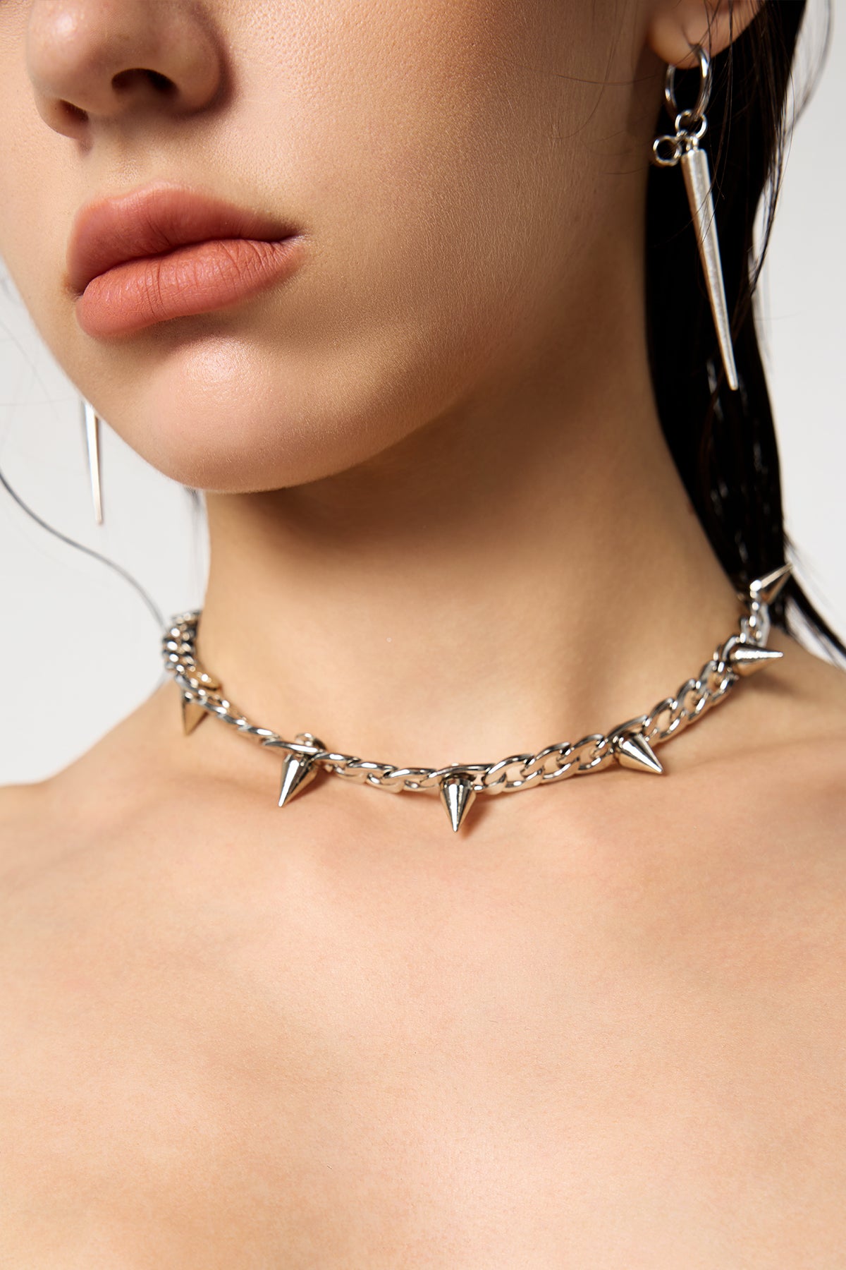 Alloy Shine Rivet Chain Necklace