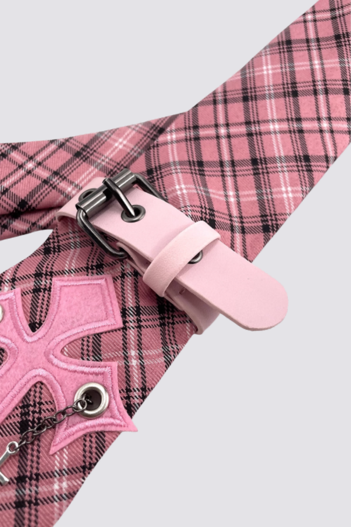 Anarchy Fit Cross Tie