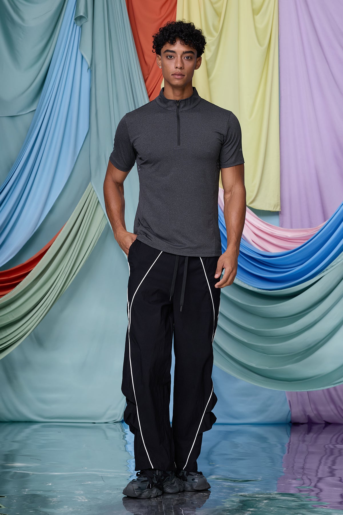 Bare Shadow Zipper T-Shirt Grey