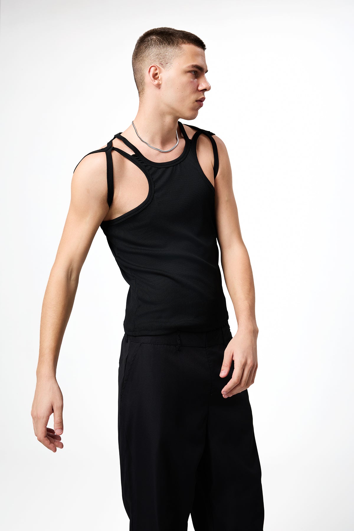 Basic Edge Knit Cutout Sleeveless Top