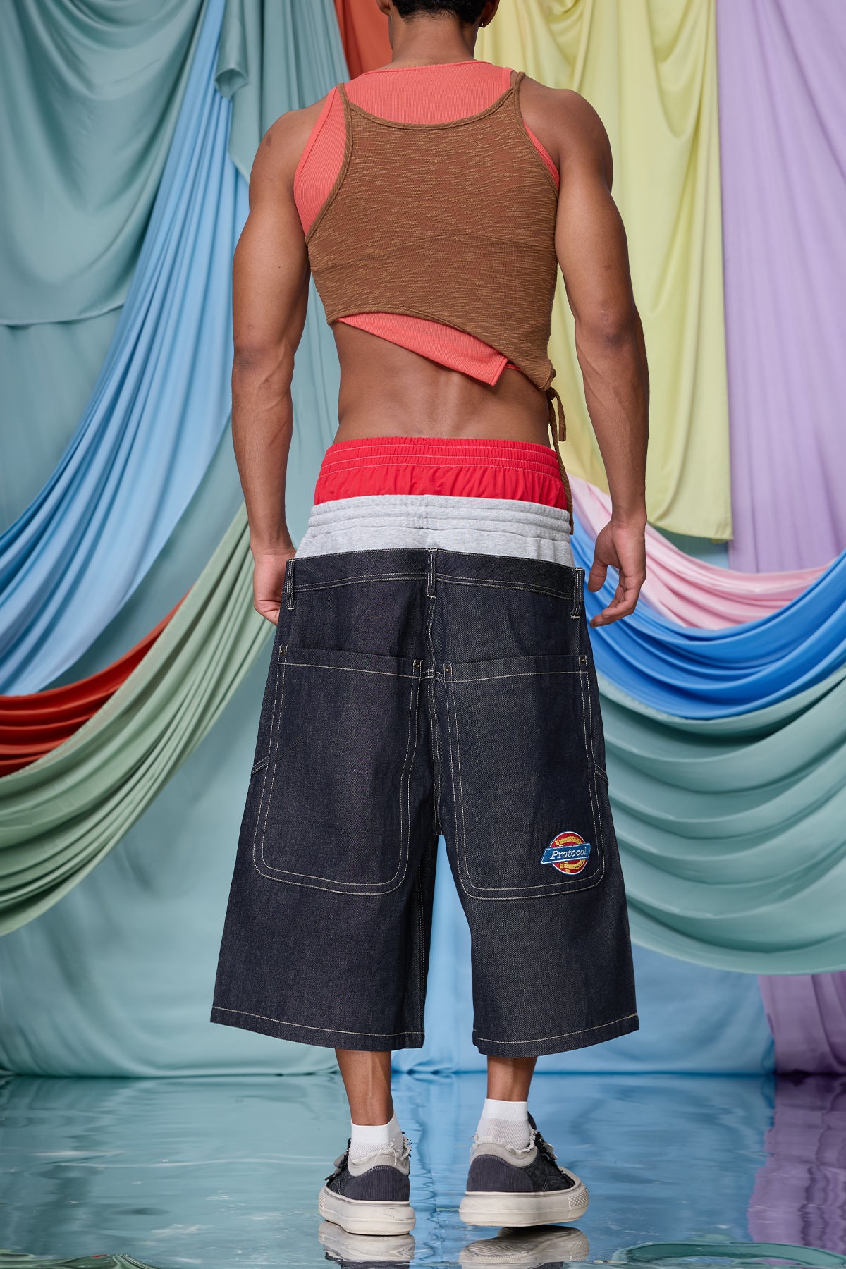 Binary Warp Triple Waist Capri Jeans