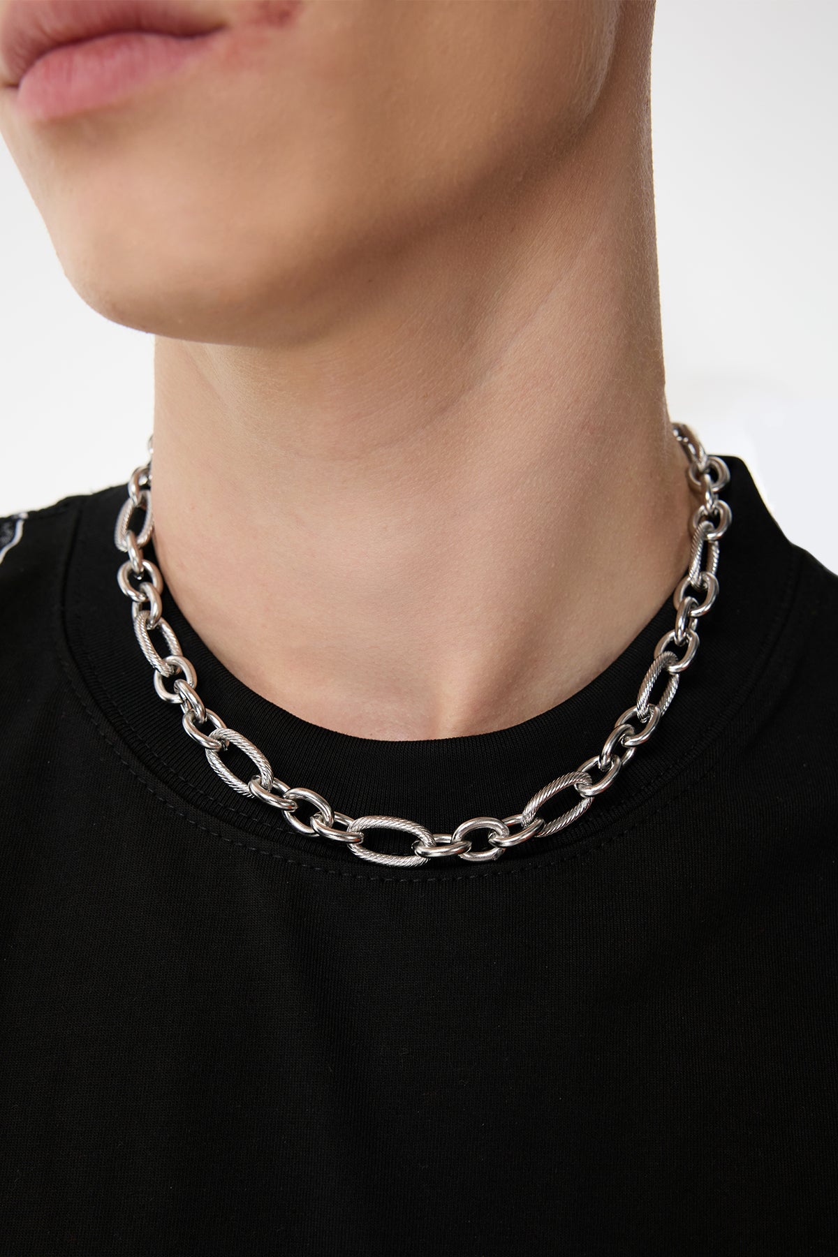 Chrome Shine Necklace