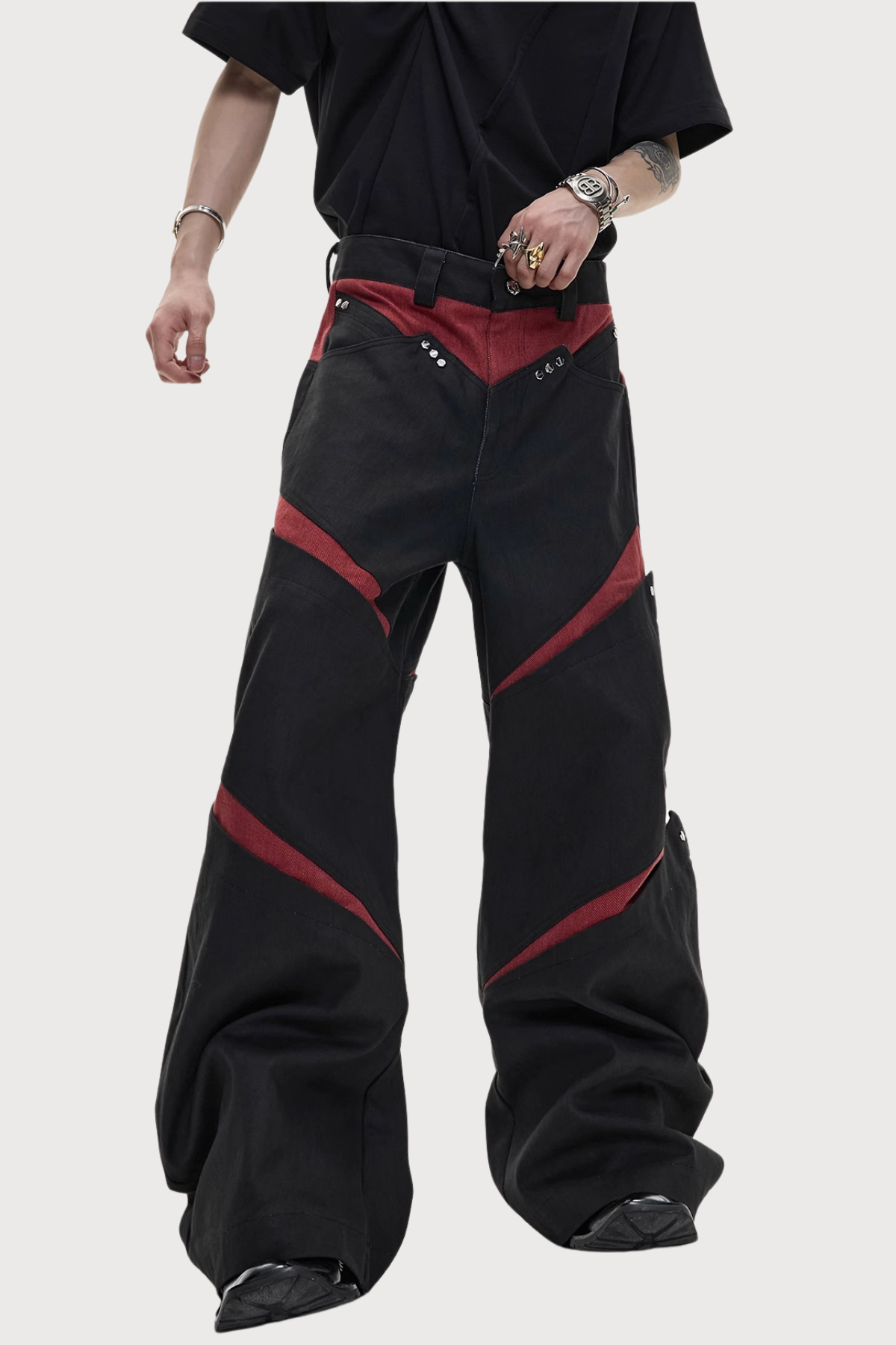 City Pulse Paneled Straight Pants