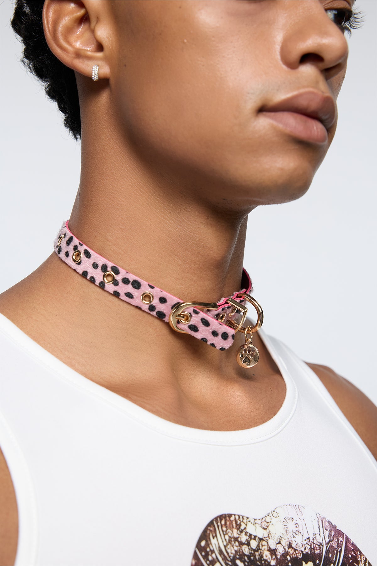 Closed Axis Leopard Choker