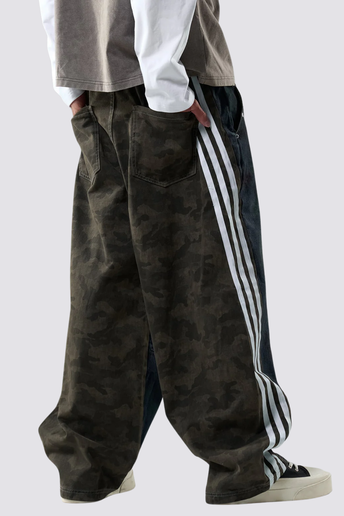 Clutch Unit Dye Wide Leg Jeans