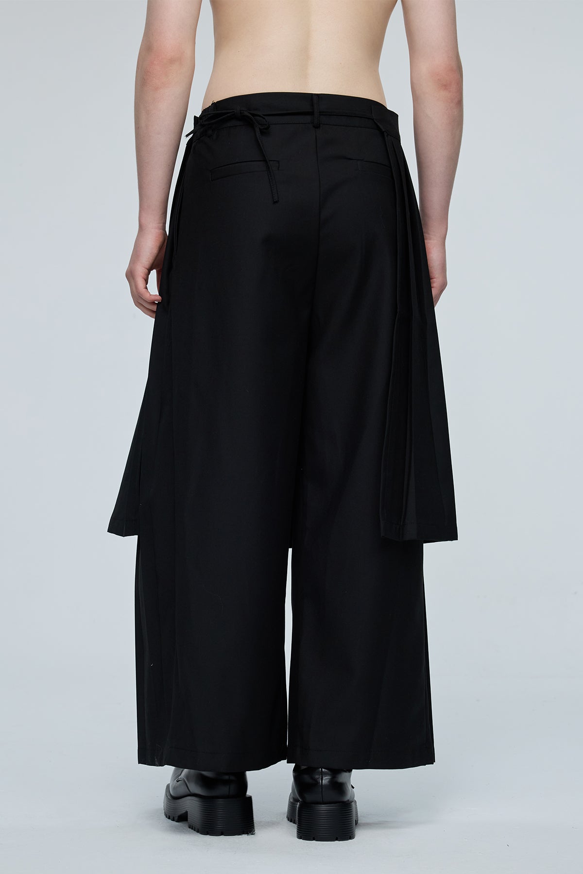 Cold Chroma Wide Leg Pleated Pants