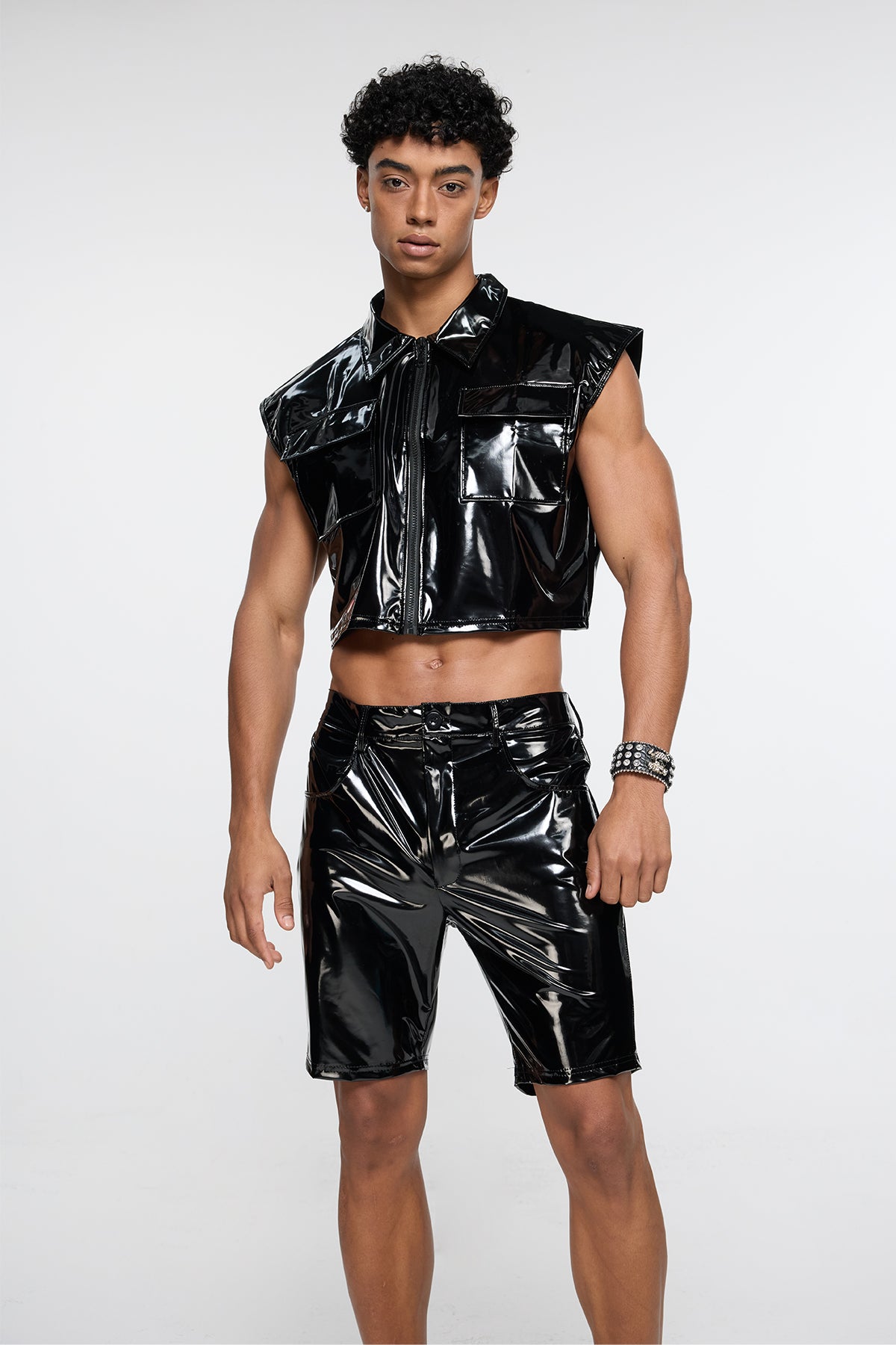 Core Skin Zipper Pantent Leather Crop Top