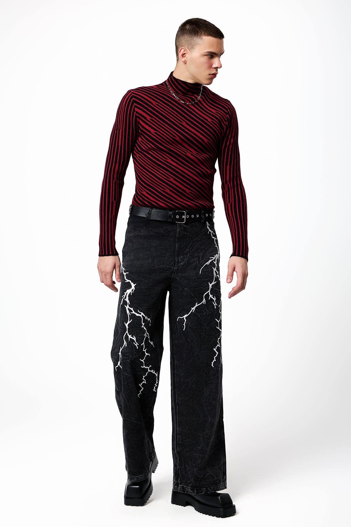 Cozy Line Striped Print Top