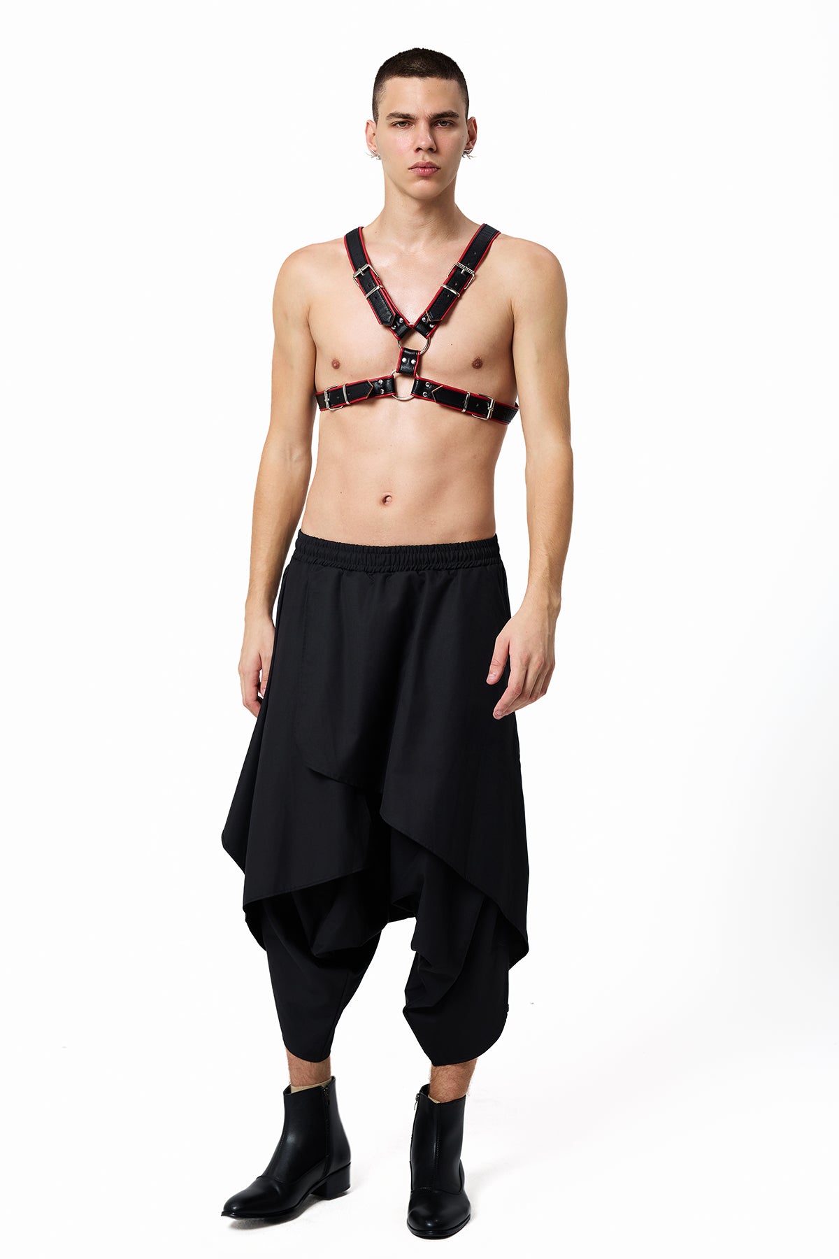 Dark Bond Leather Rivet Harness