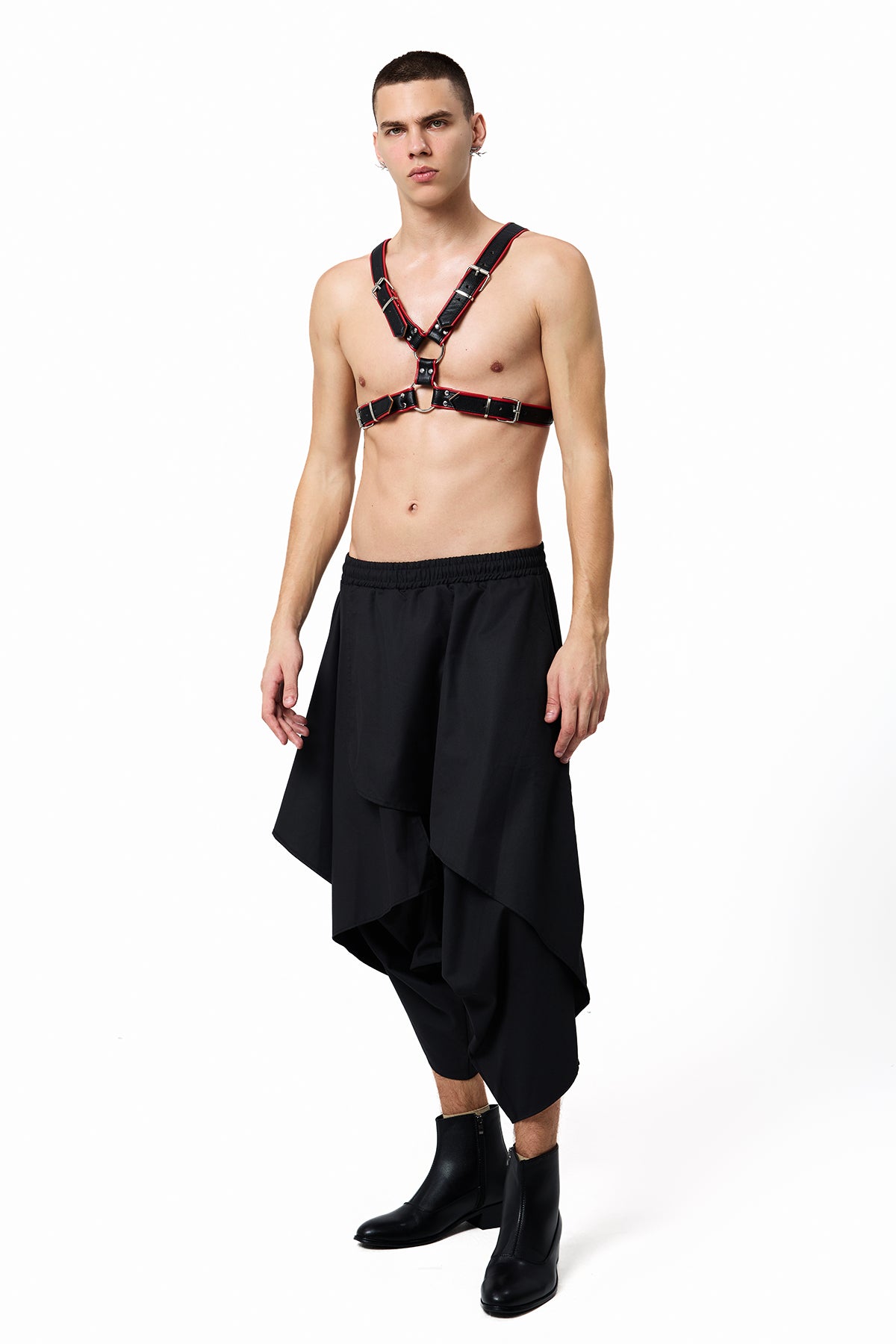 Dark Bond Leather Rivet Harness