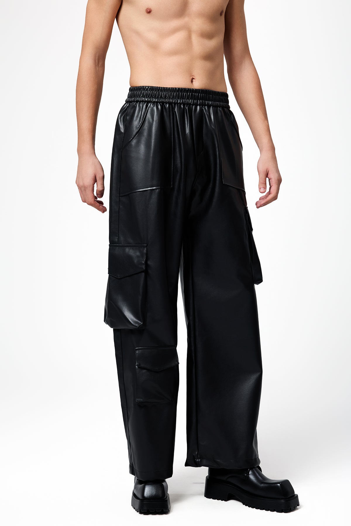 Dark Edge Leather Pockets Straight Pants