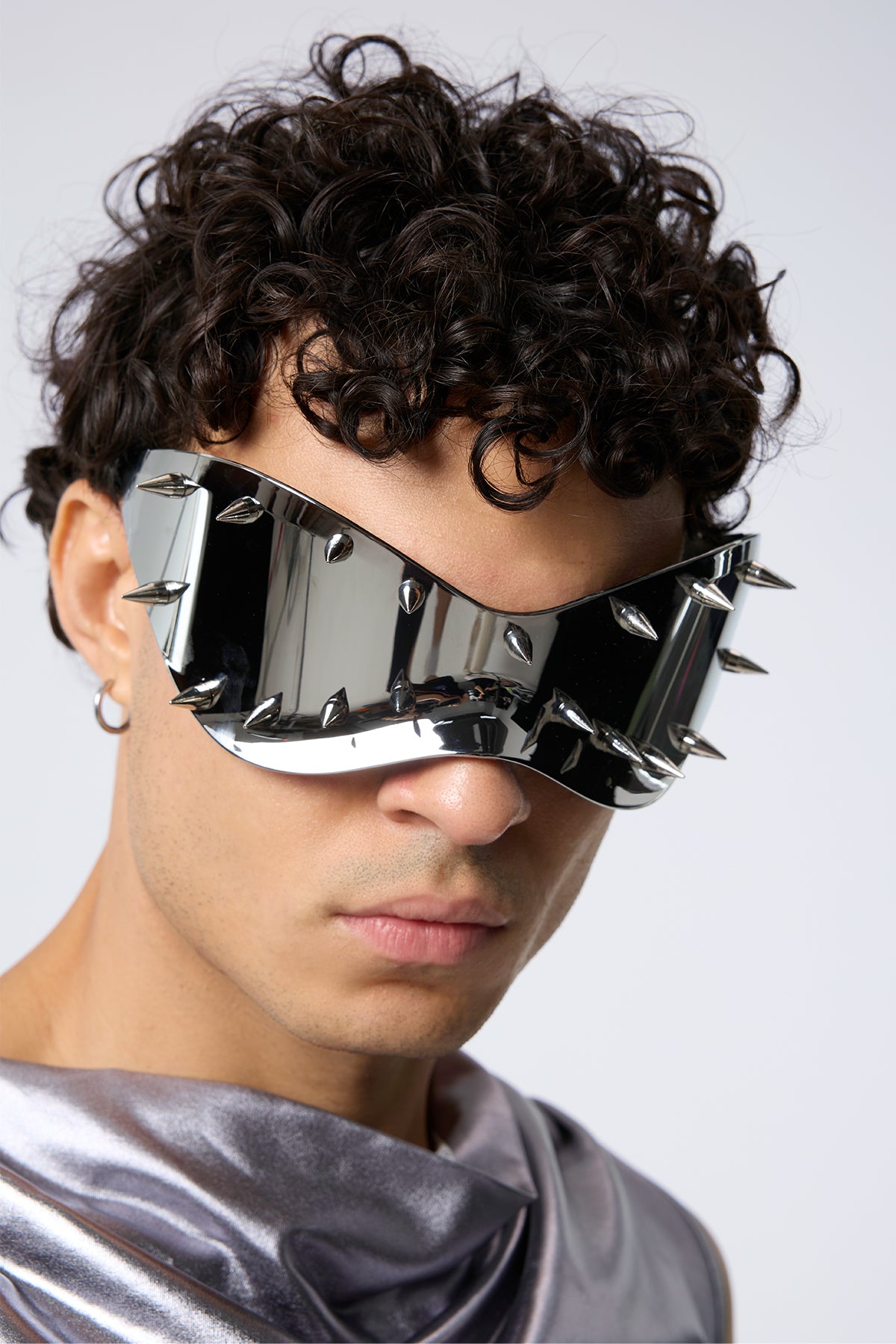 Dark Flash Y2K Rivet Sunglasses