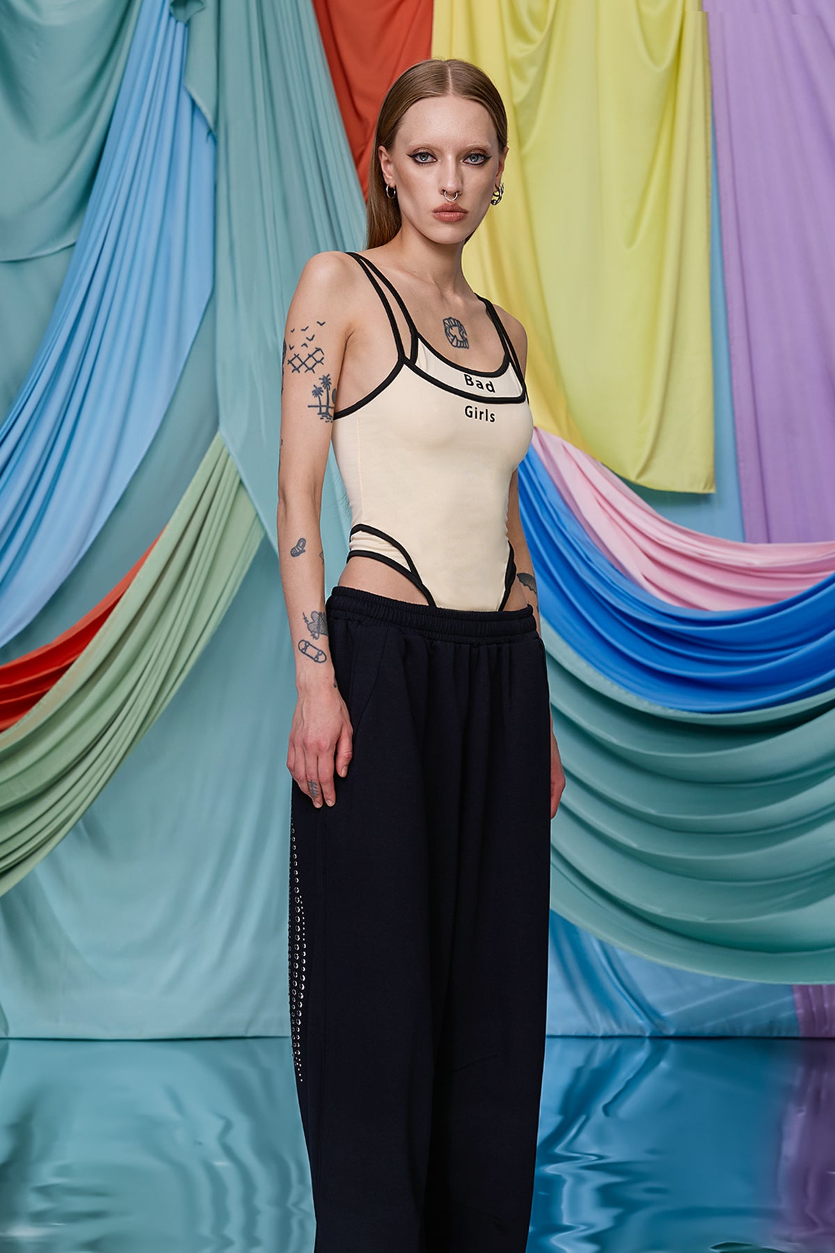 Dark Circuit Spaghetti Print Body