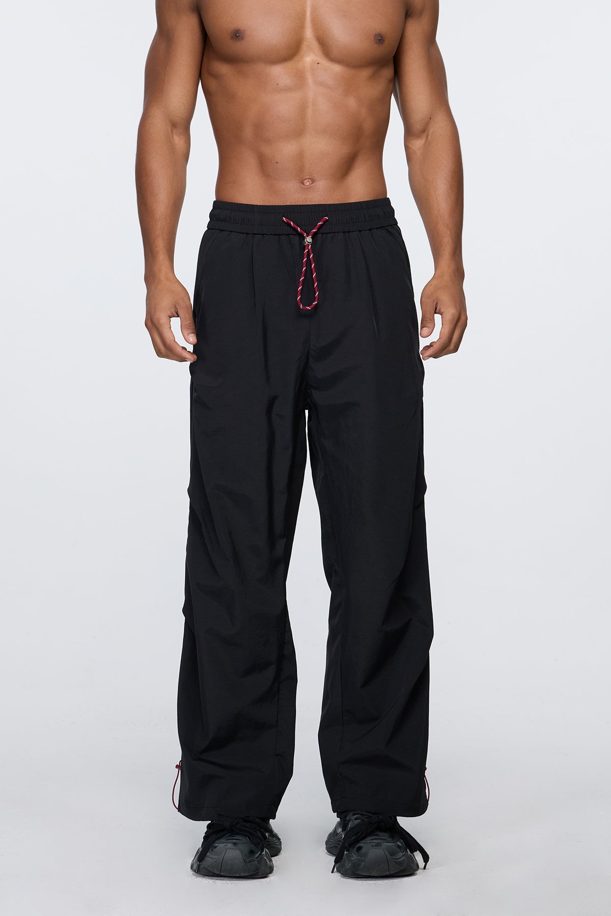Decon Trouser Ruched Straight Pants