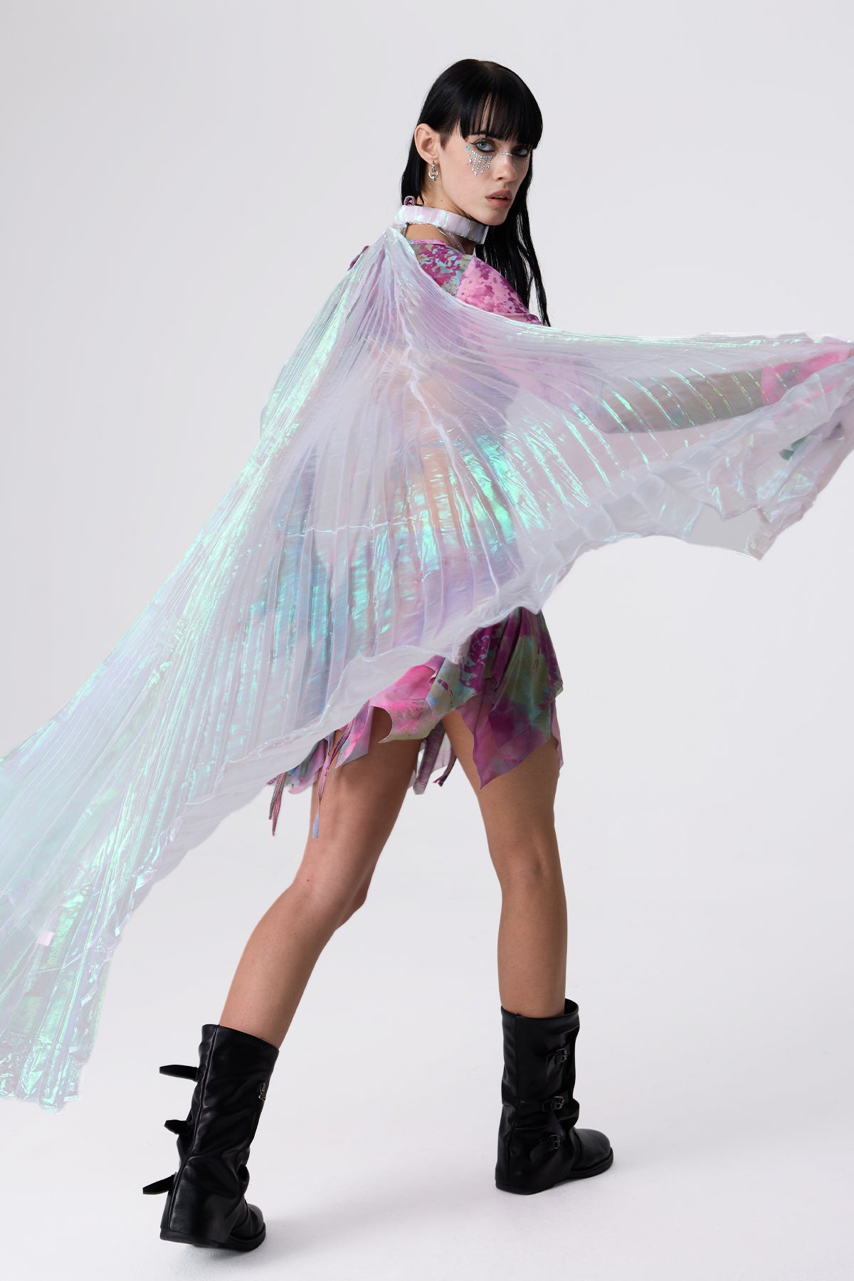 Dual Mark Colorful White Wings