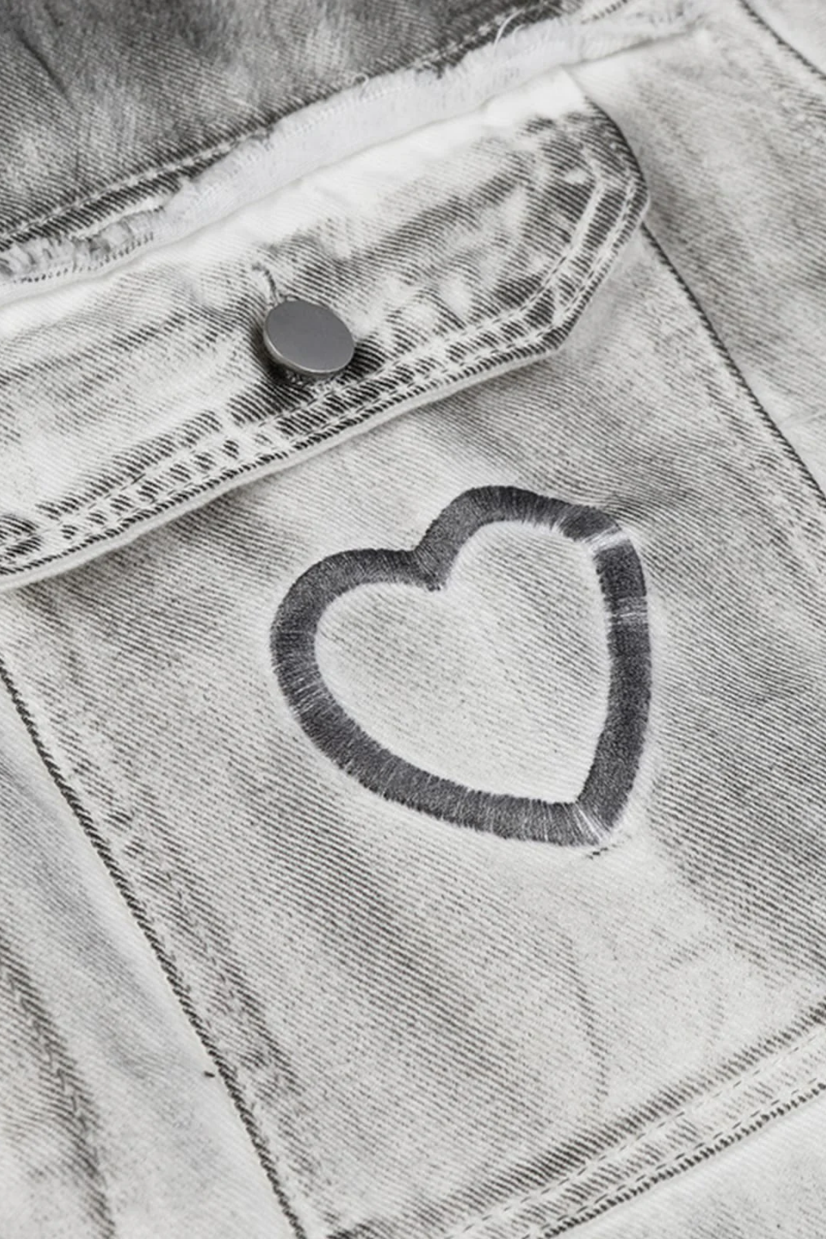 Edge Grain Graffiti Denim Jacket