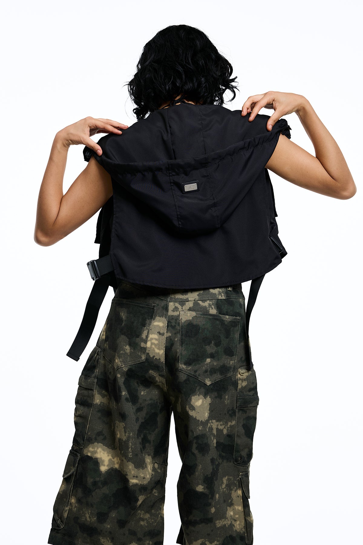 Faint Code Hooded Utility Vest