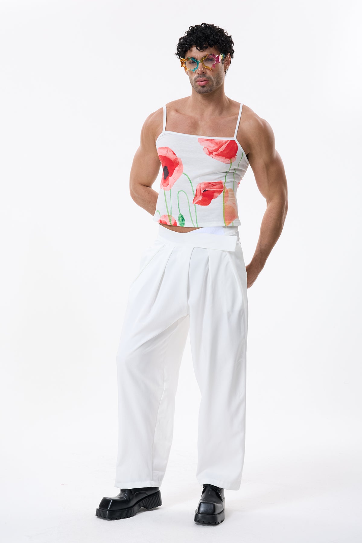 Fine Tone Spaghetti Print Top