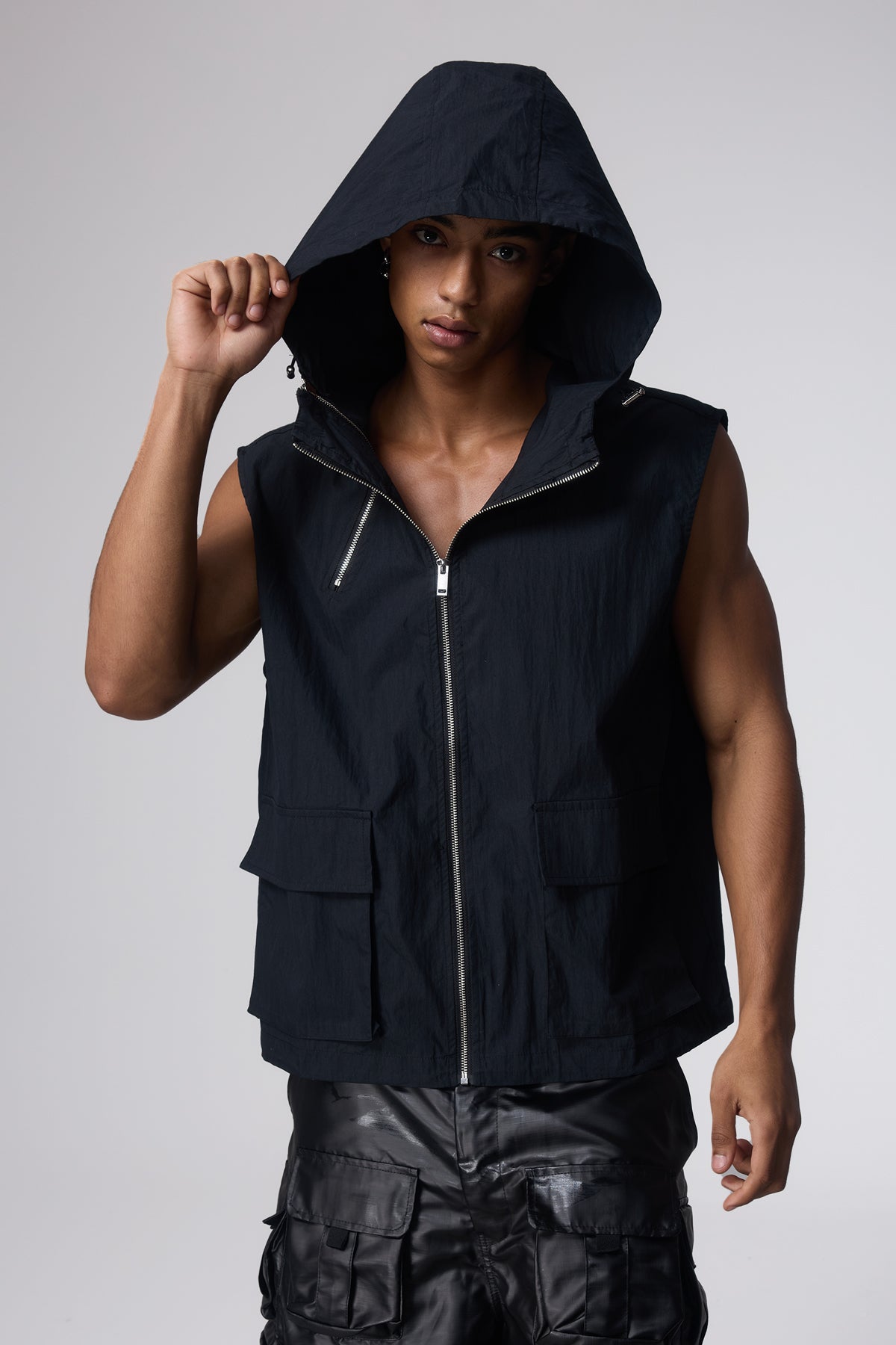 Flat Tone Sleeveless Hooded Vest