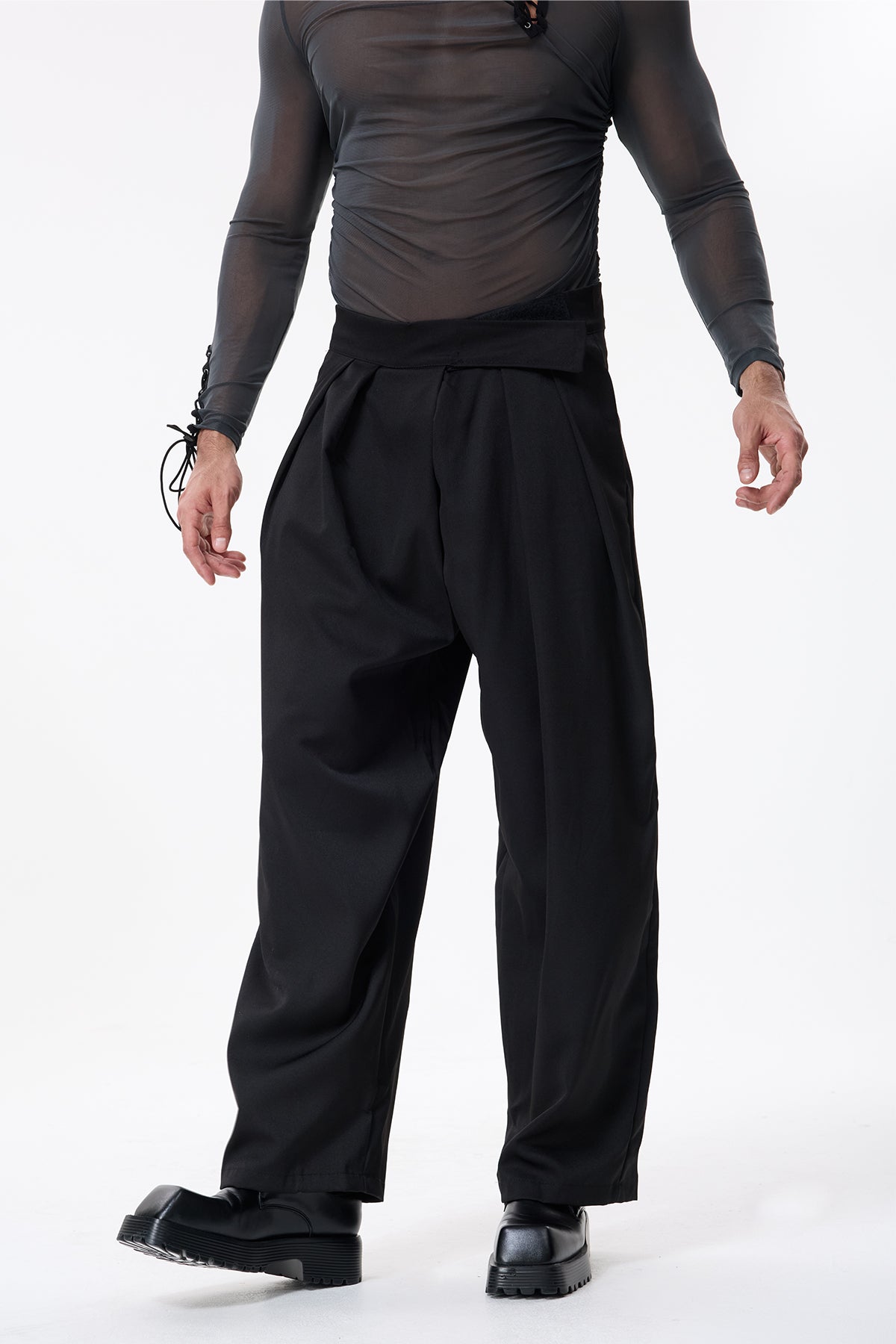 Glow Path Velcro Ruched Straight Pants Black