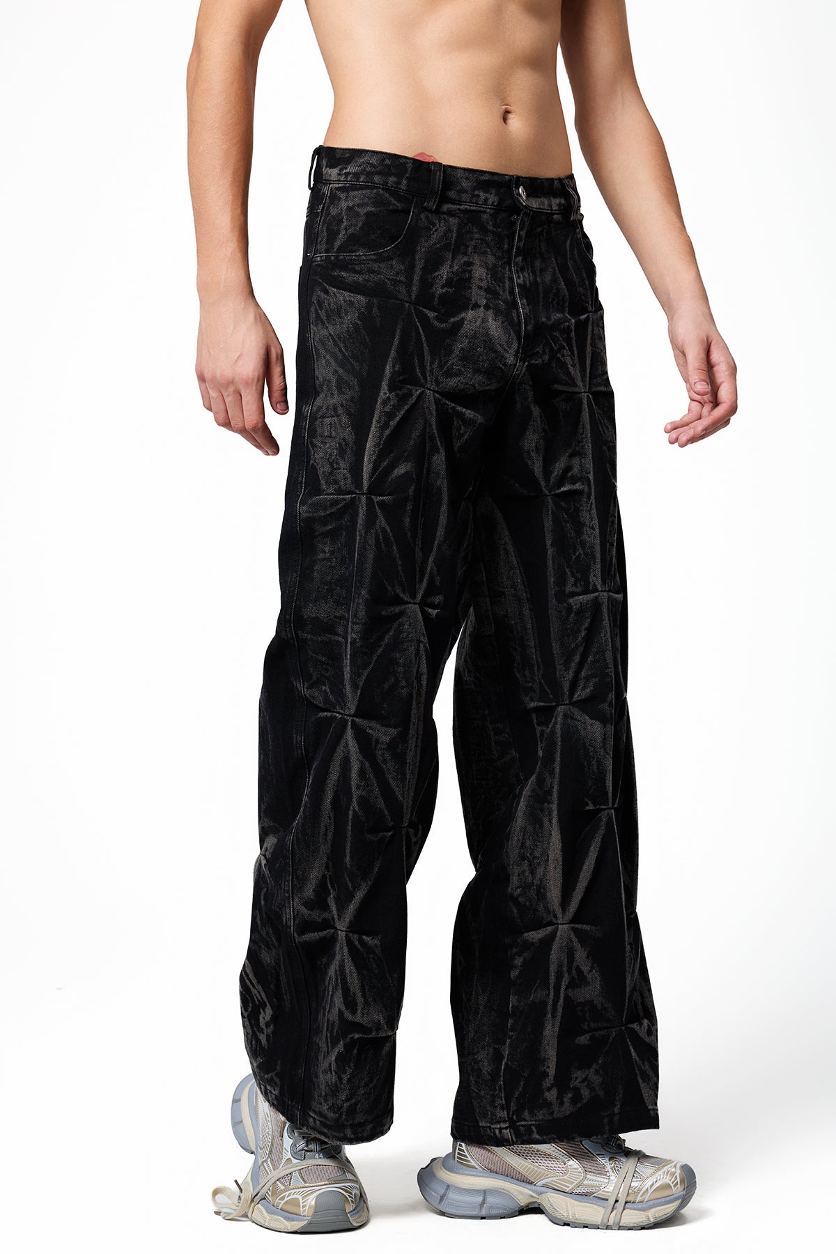 Highway Dust Bleach Dye Pleated Denim Pants