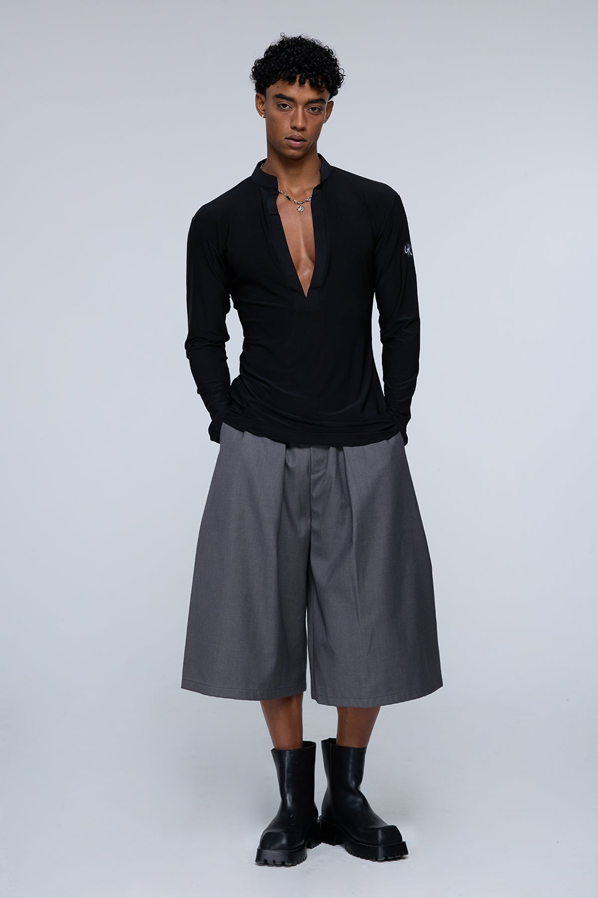 Hybrid Air V Neck Mesh Long Sleeve Top