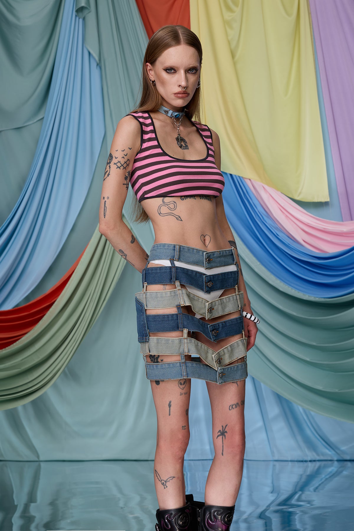 Hybrid Trim Stripe Crop Top