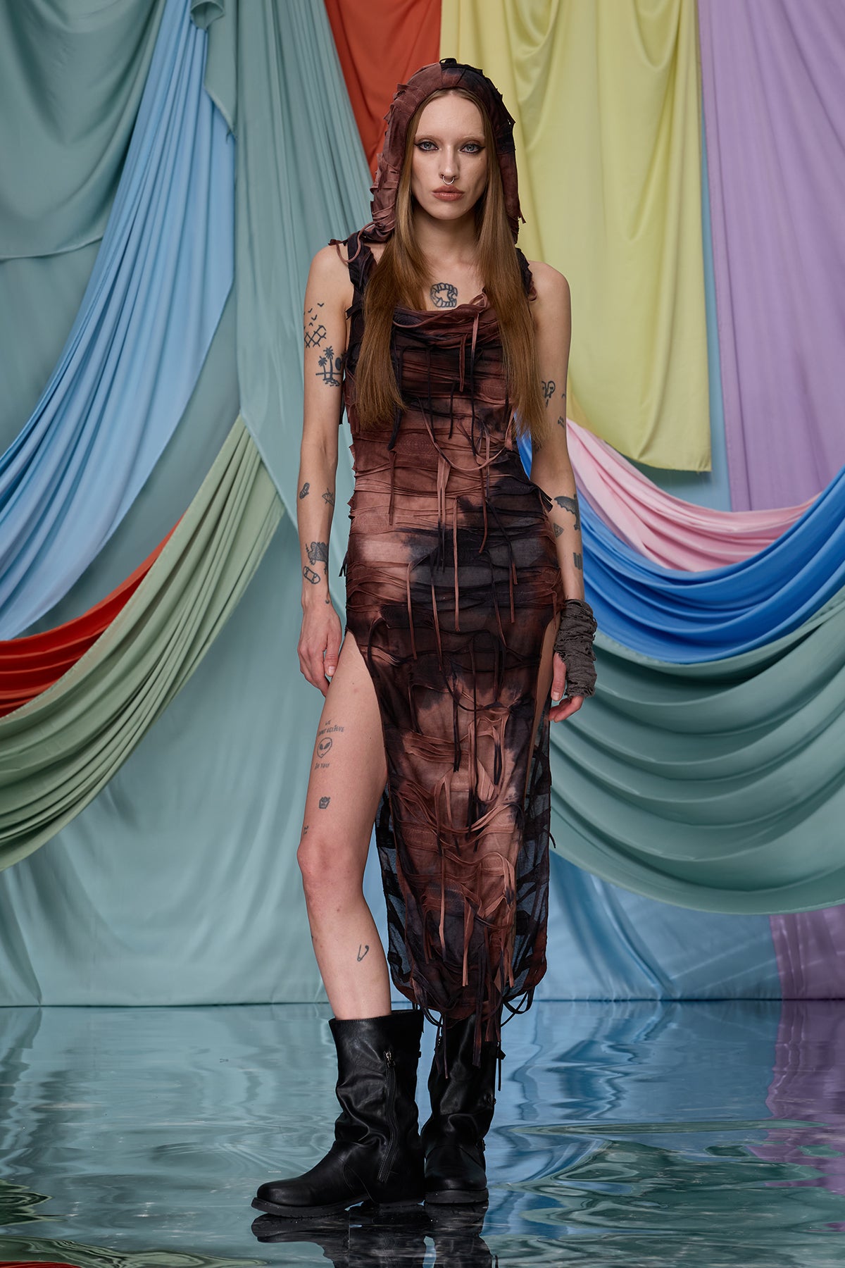 Hyper Plastic Sleevelss Hooded Split Maxi Dress