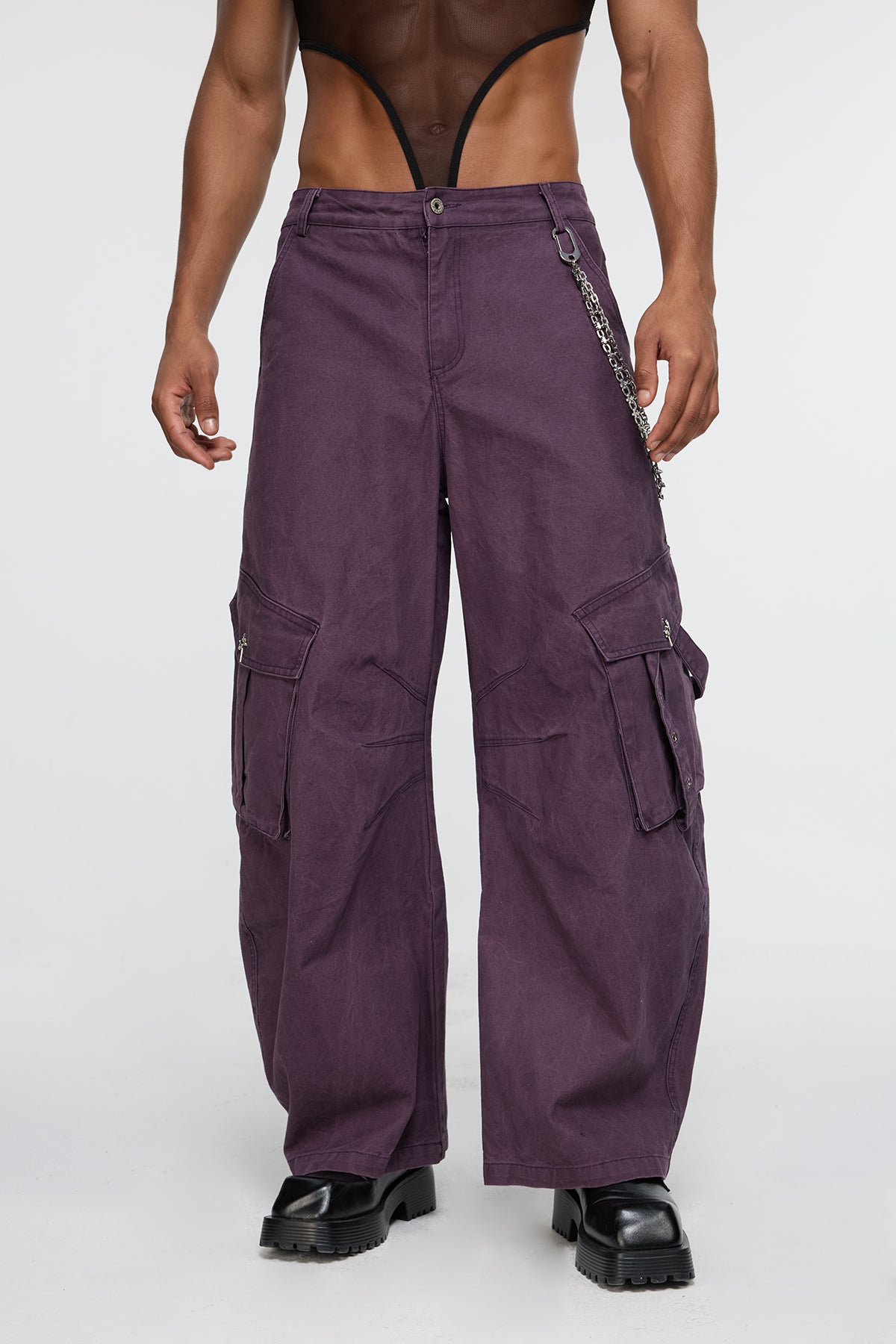 Industrial Warp Barrel Jeans