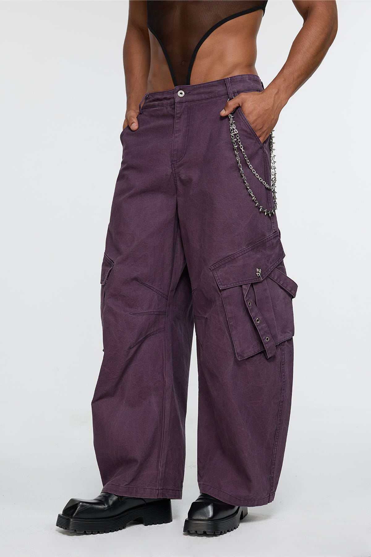 Industrial Warp Barrel Jeans