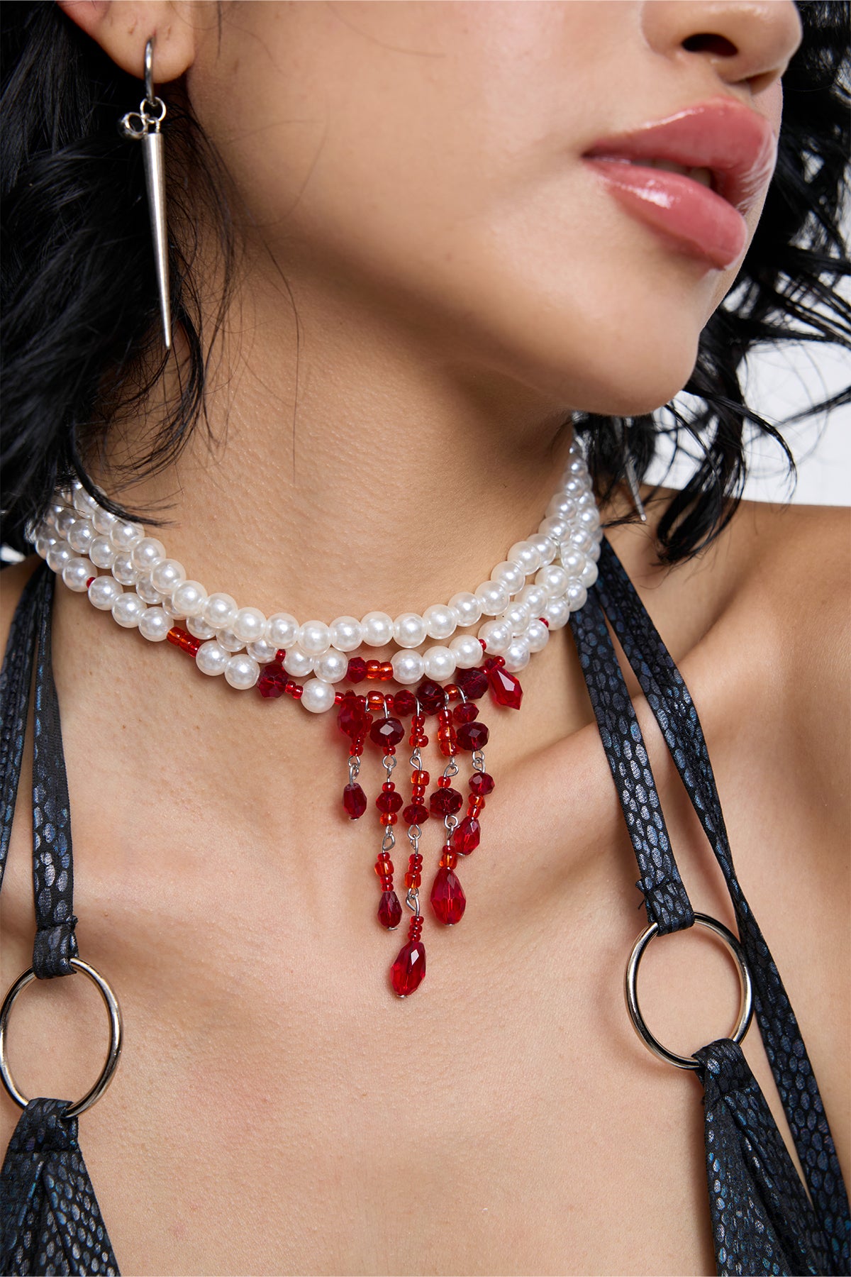 Iridescent Mix Pearl Necklace White