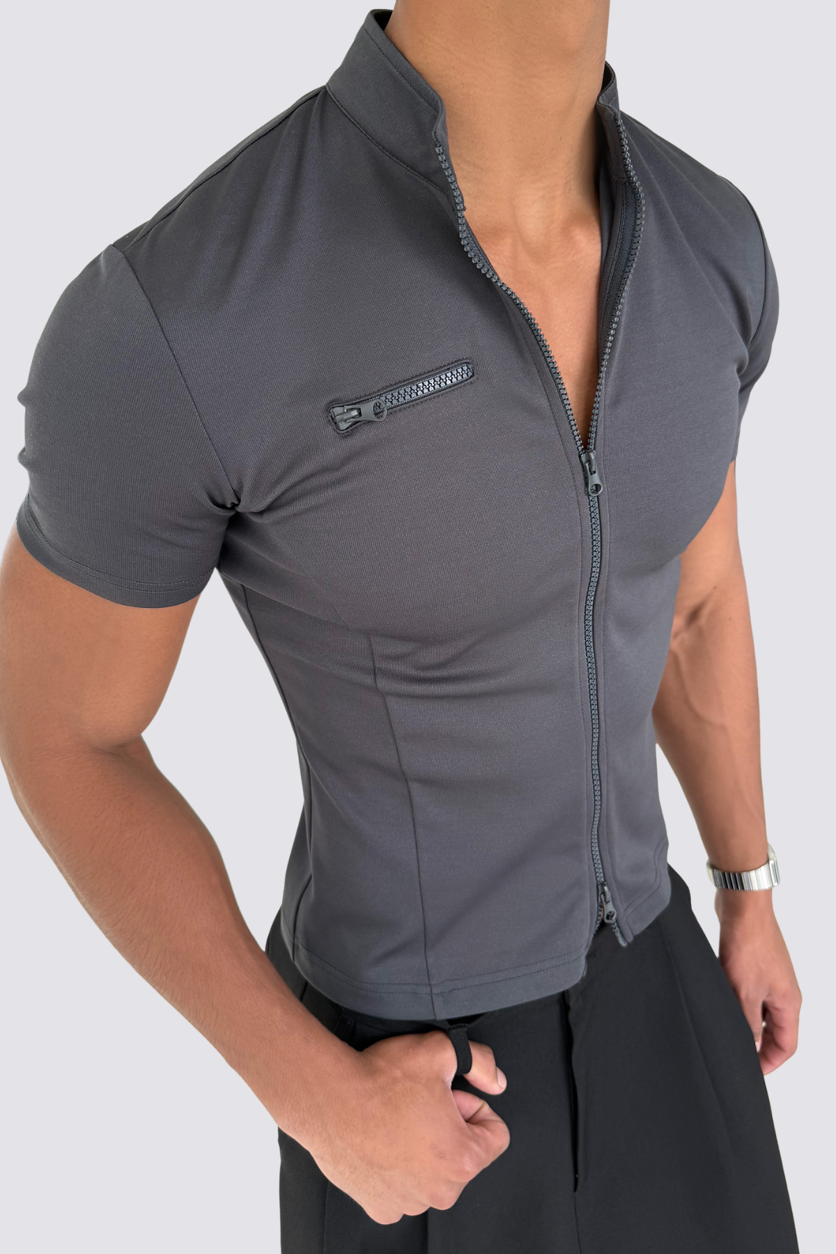 Iron Pulse Zipper Top