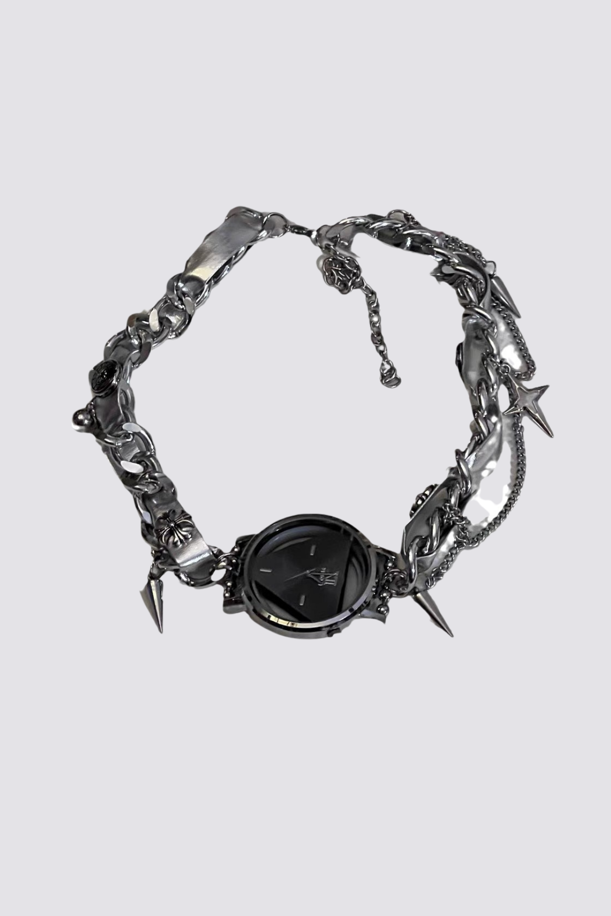 Iron Vein Metal Dial Necklace