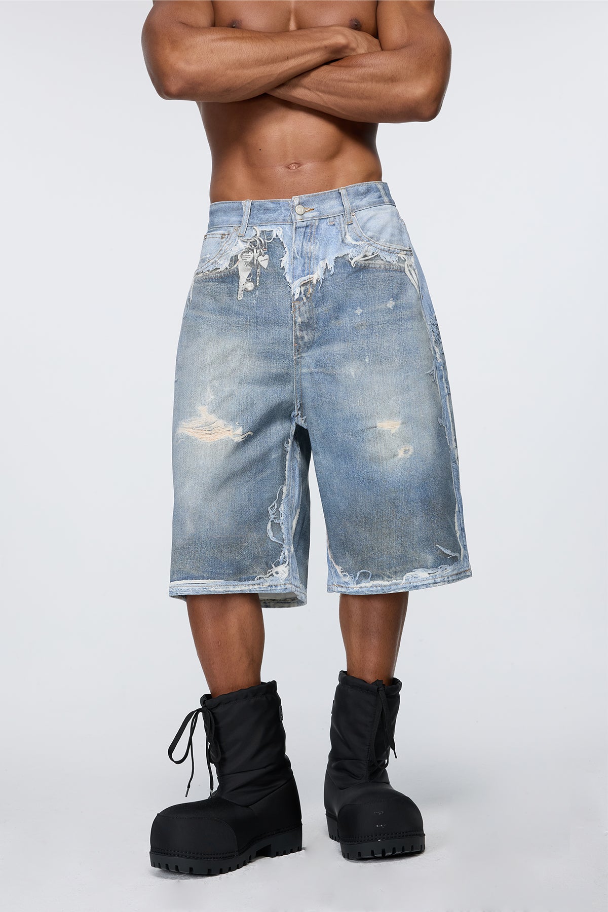 Kinetic Blue Ripped Capri Jeans