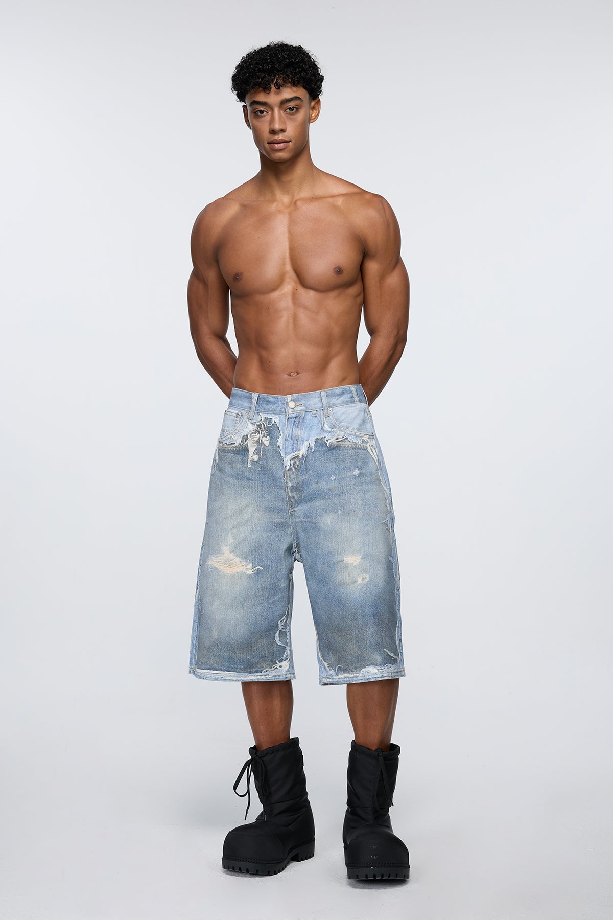Kinetic Blue Ripped Capri Jeans
