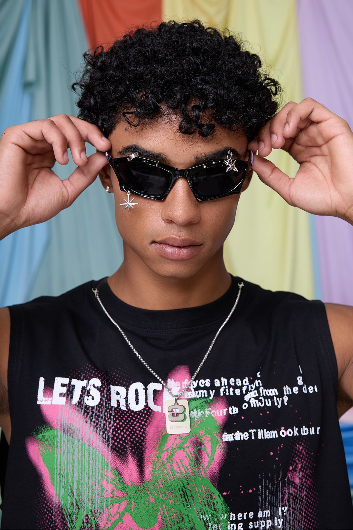 Kinetic Tint Studded Sunglasses Black
