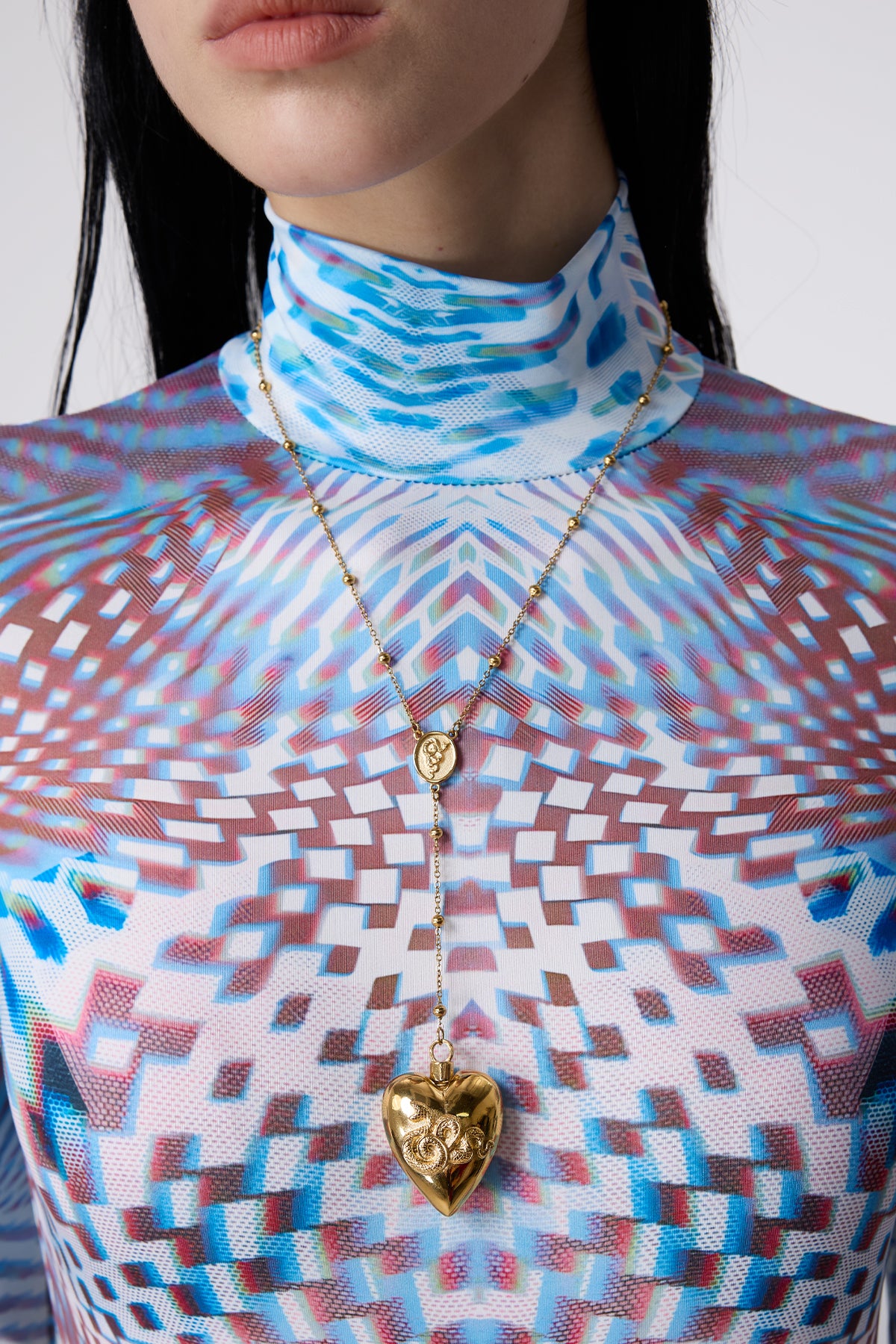 Knot Openable Heart Snake Necklace Gold