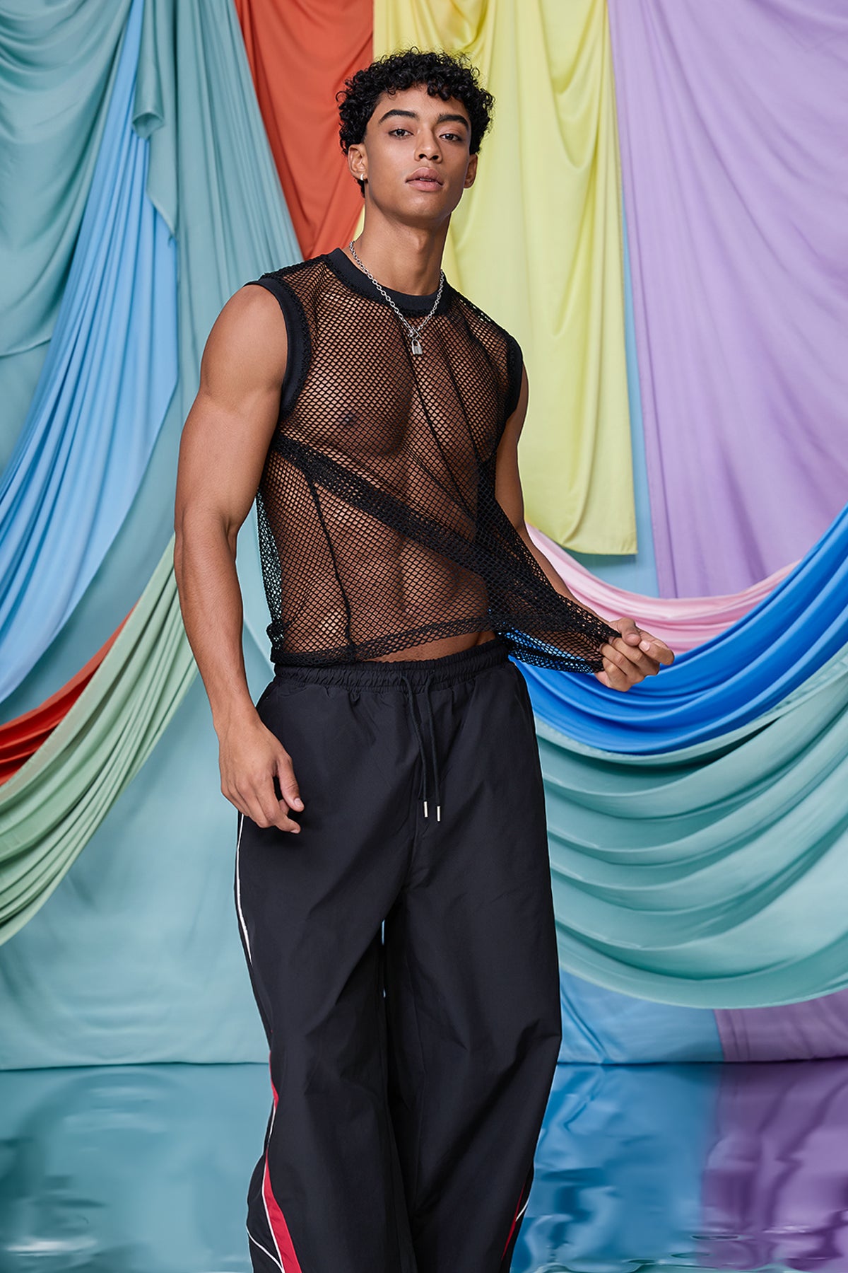Light Interplay Cutout Sleeveless Top