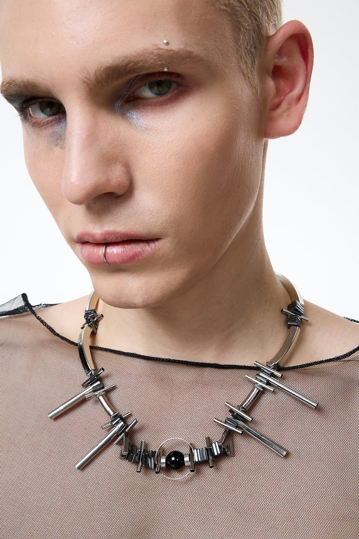 Linear Alloy Necklace