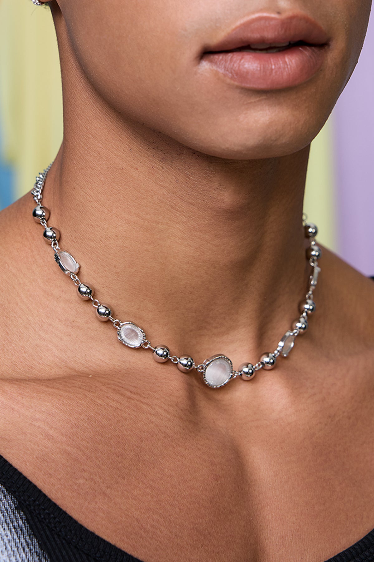 Metallic Verse Choker