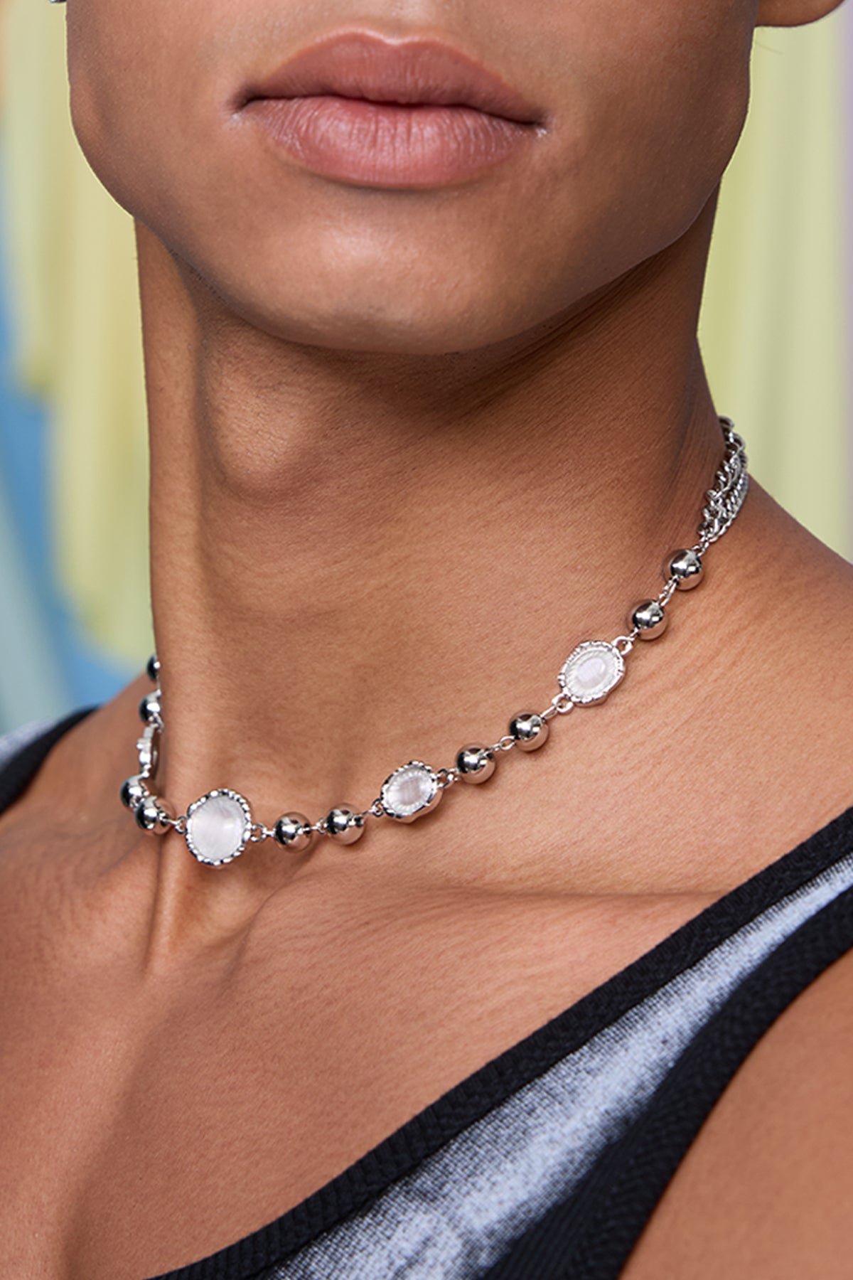 Metallic Verse Choker