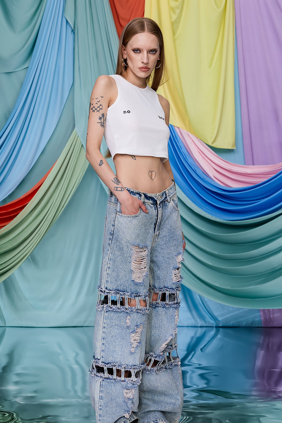 Midriff Trace Print Crop Top