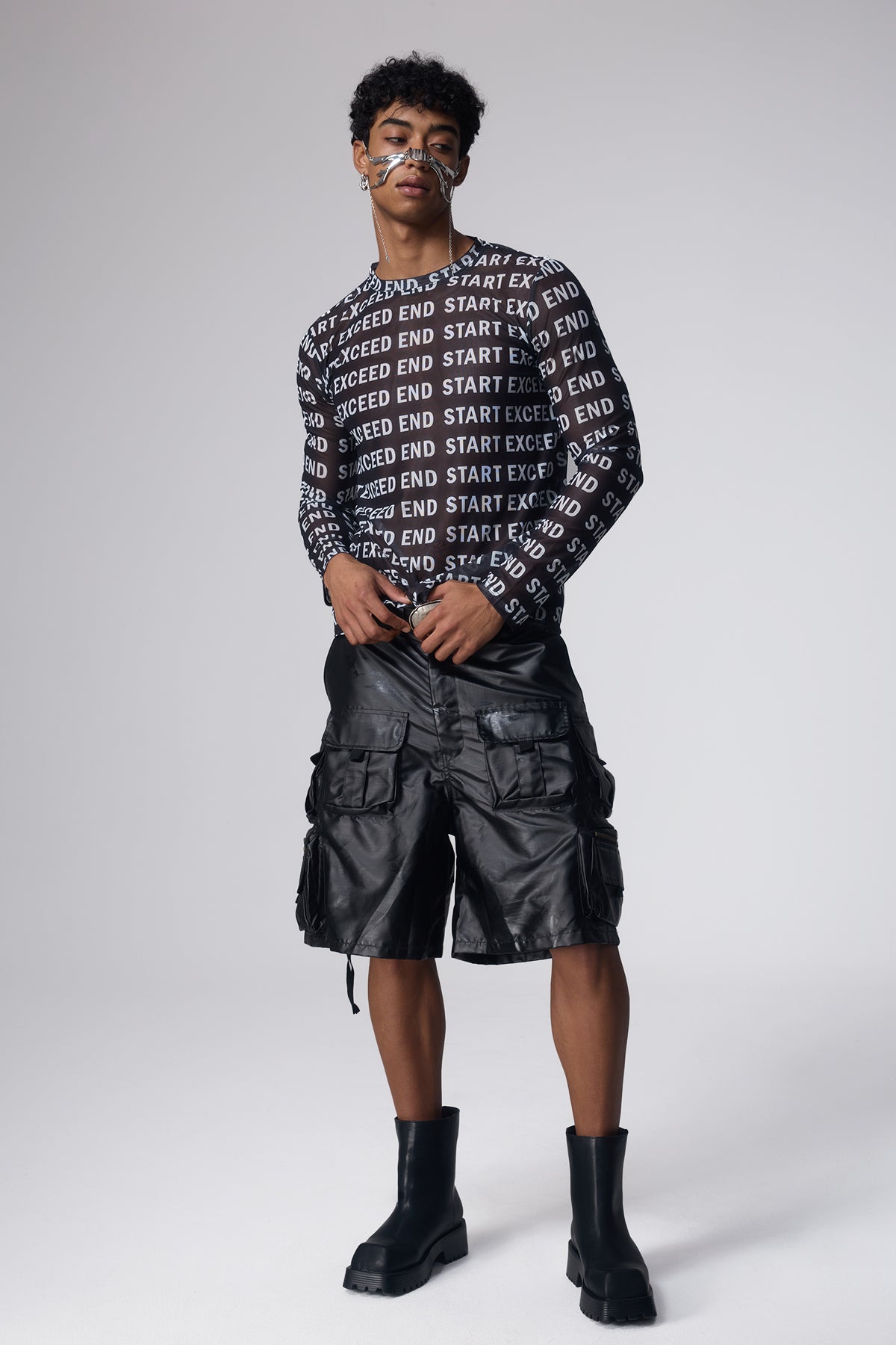 Mist Trace Letter Print Mesh Top