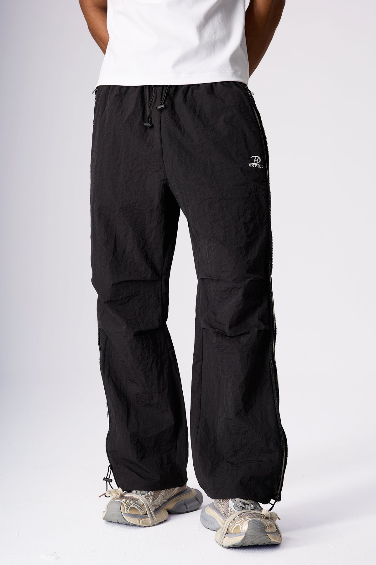 Mono Path Striped Straight Pants