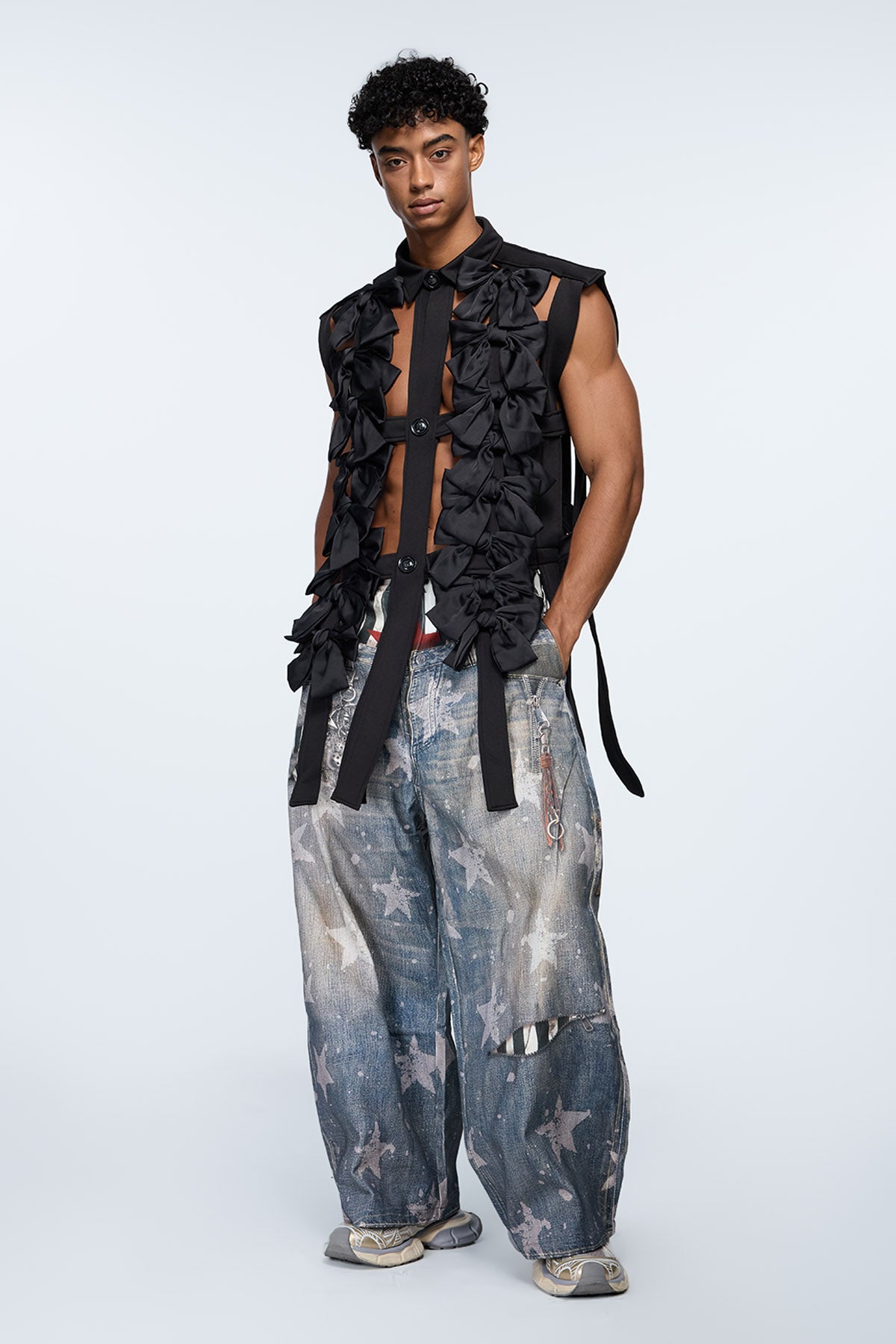 Monolith Field Bow Cutout Sleeveless Shirt