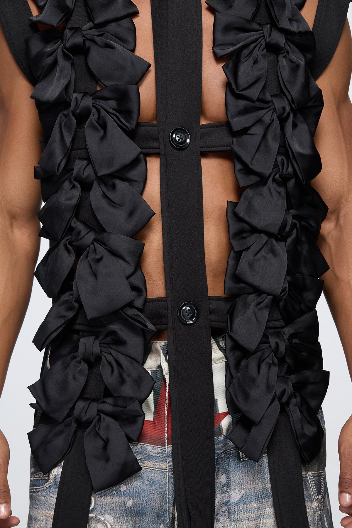 Monolith Field Bow Cutout Sleeveless Shirt