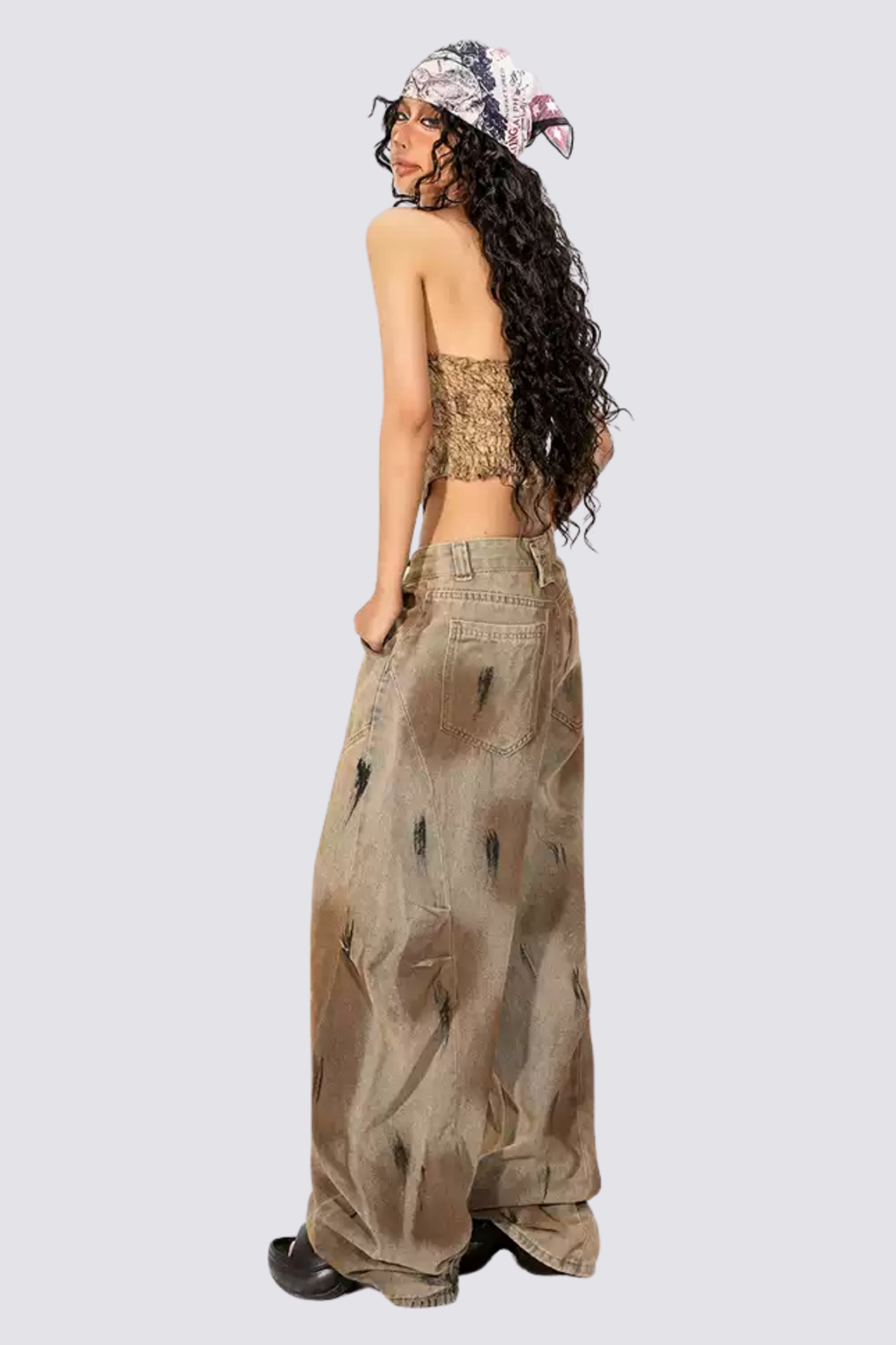 Motion Rise Halter Neck Dye Crop Top