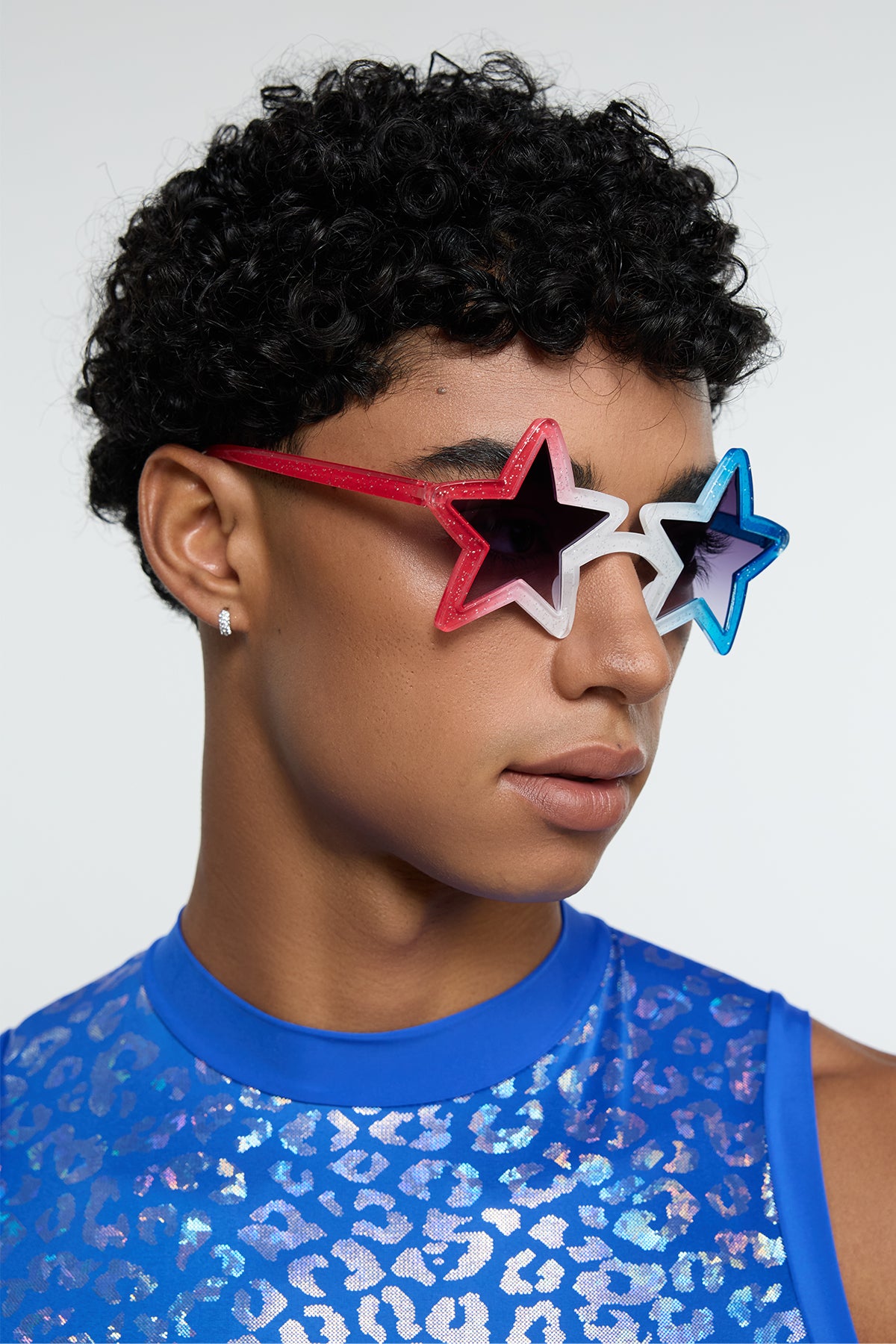 Muted Glance Star Sunglasses
