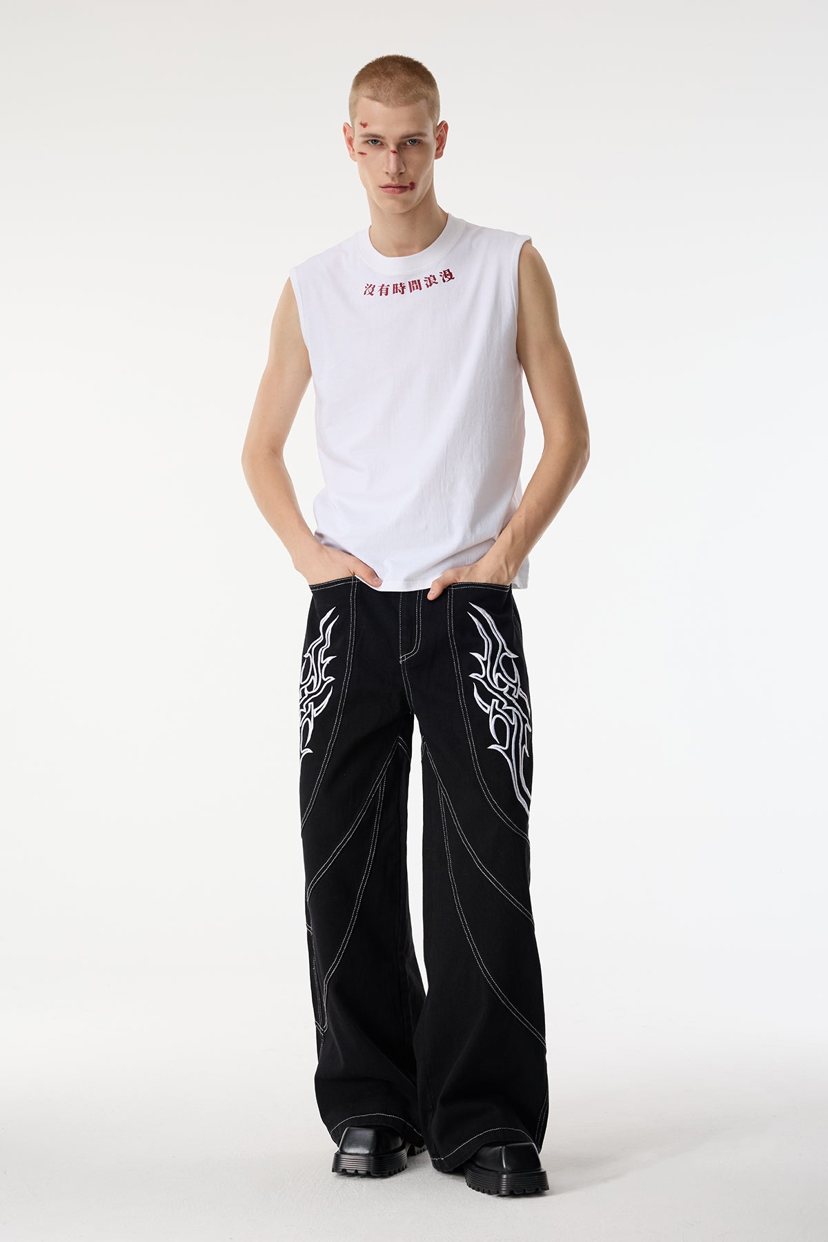 Night Frame Sleeveless Top