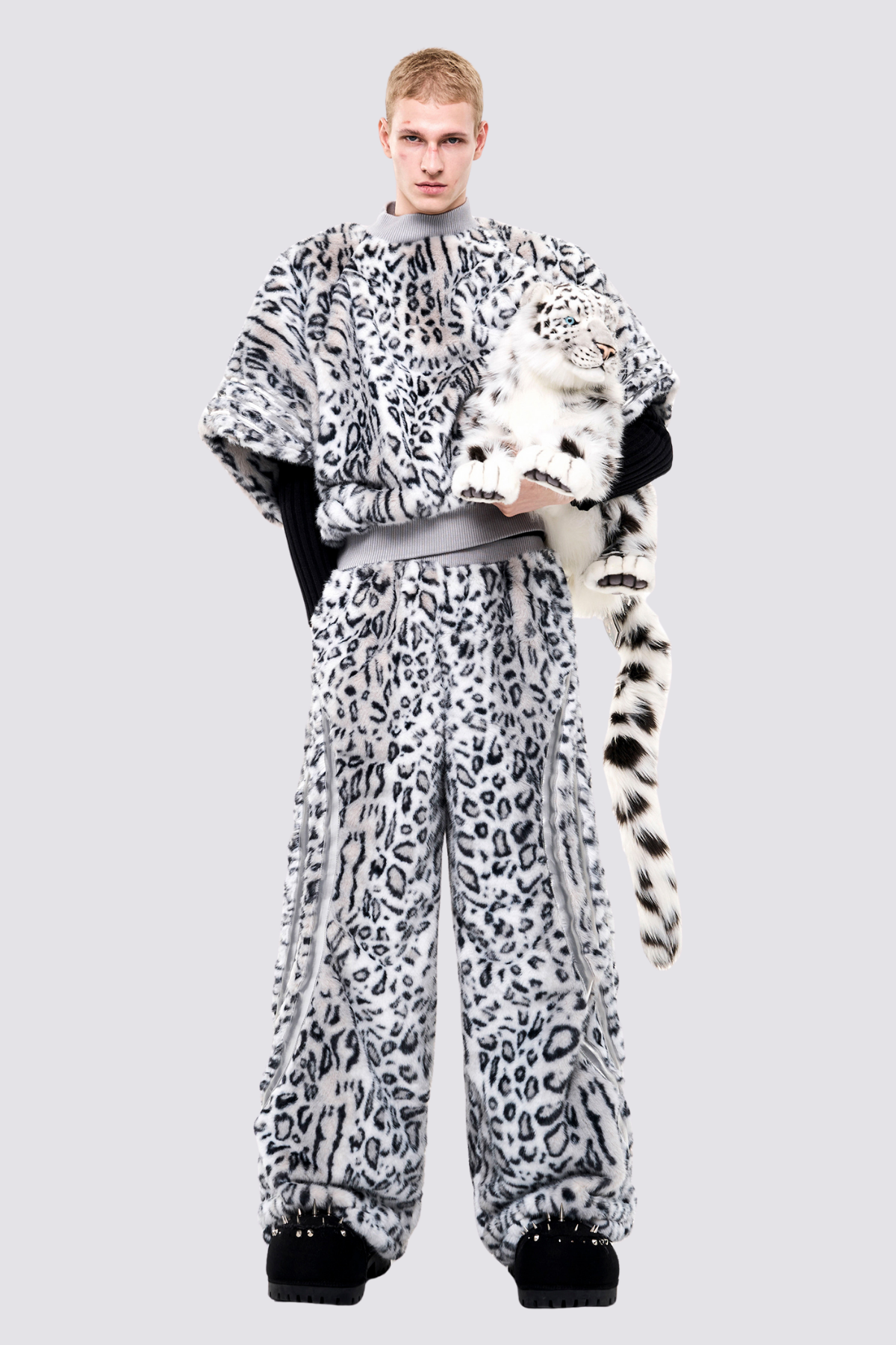 Night Roar Fur Leopard Bootcut Pants